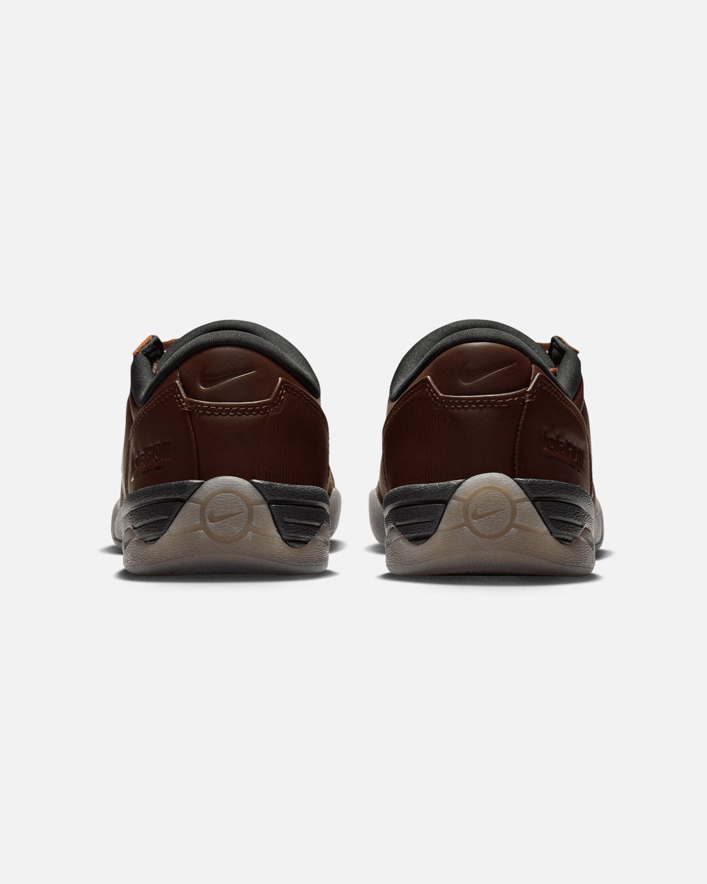 Nike Women's Total 90 SE Baroque Brown