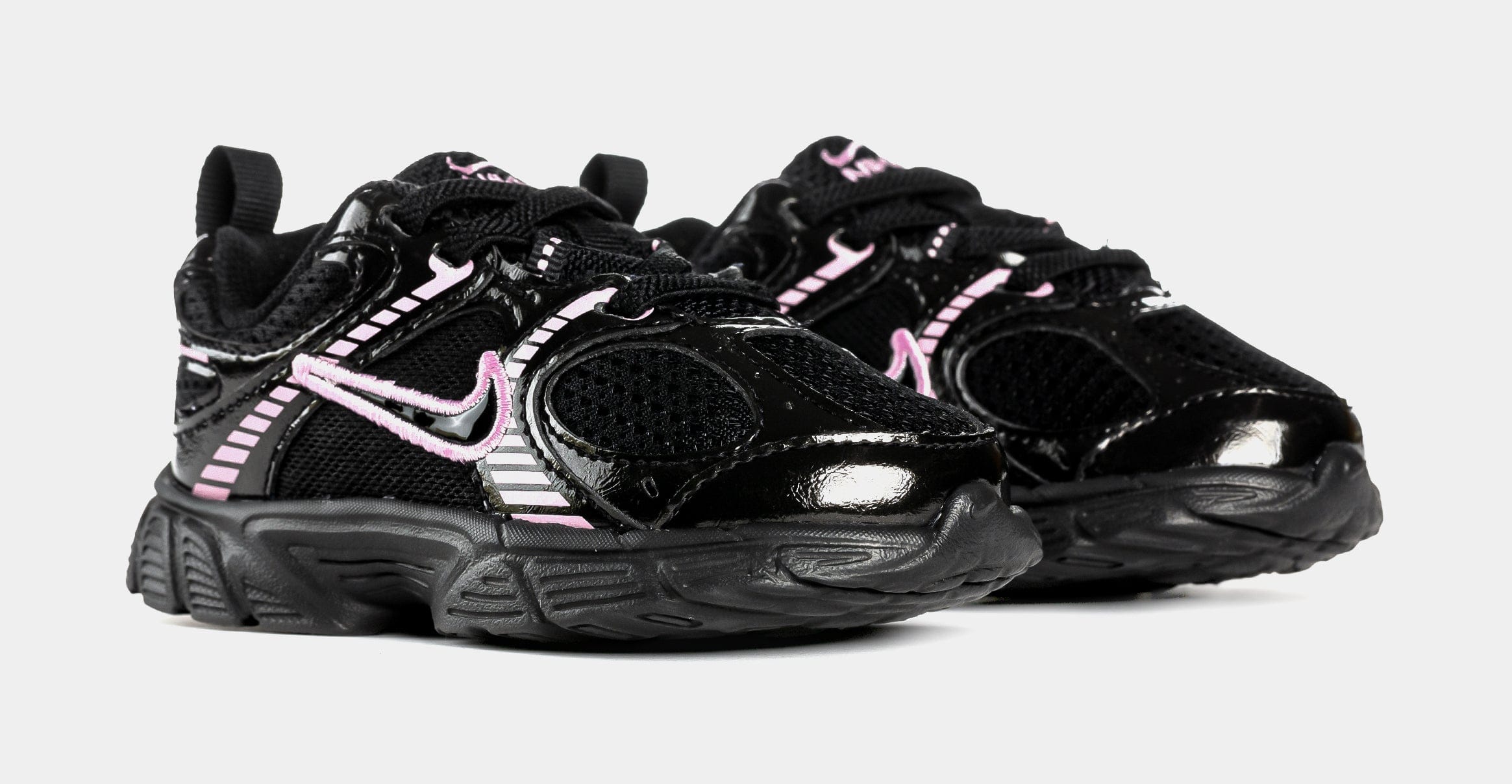Nike V5 RNR Infant Toddler Running Shoes (Black/Pink Rise)