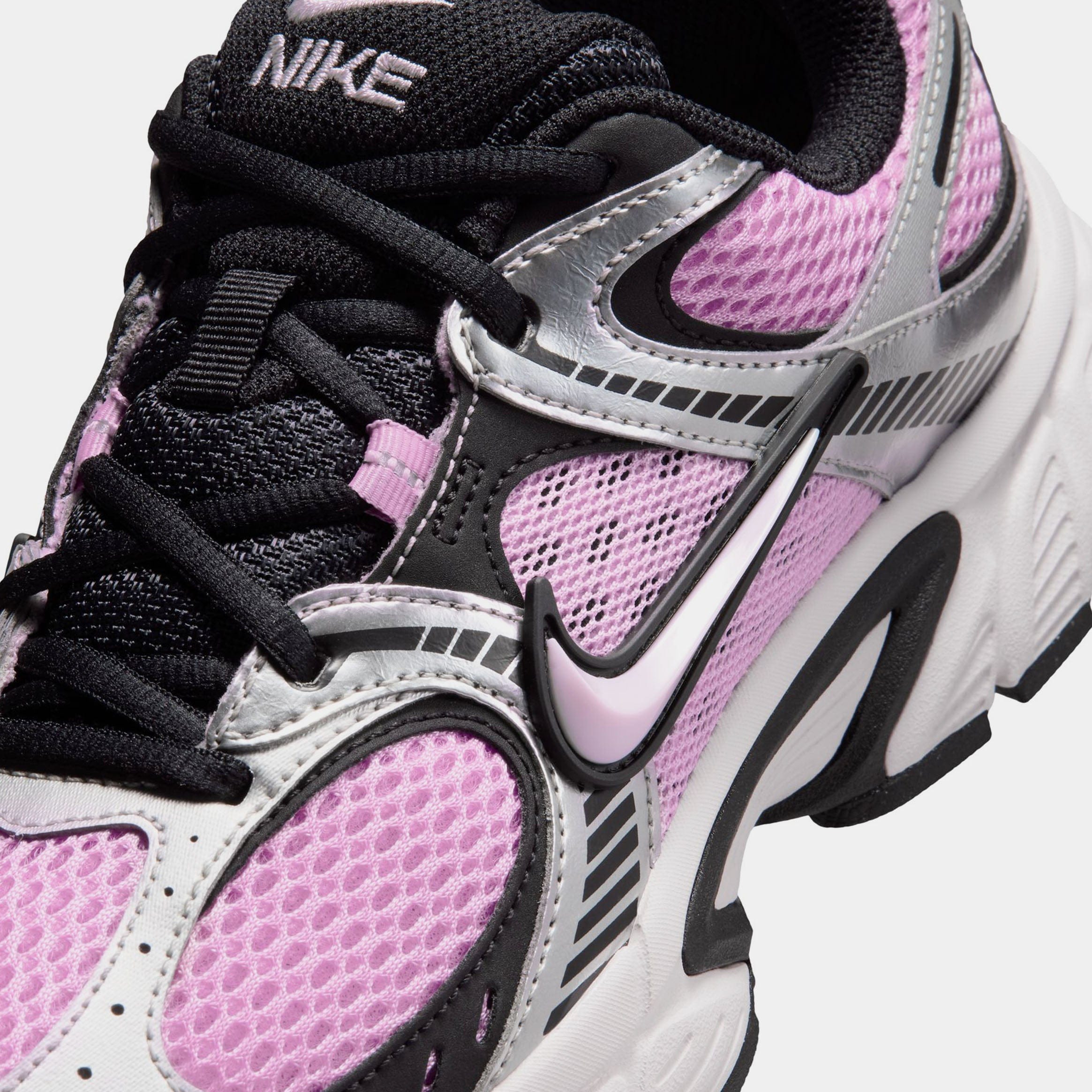 Nike V5 RNR Womens Running Shoes (Pink Rise/Pearl Pink/Black)