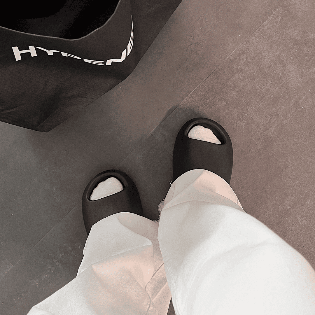 Yeezy Slides