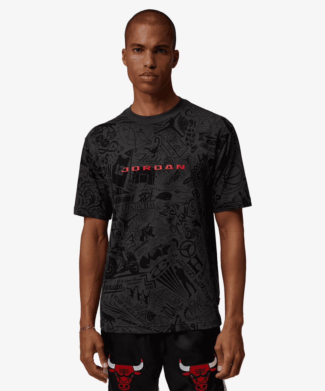 Air Jordan JORDAN | BROOKLYN SHORT SLEEVE T - SHIRT { BLACK/UNIVERSITY RED