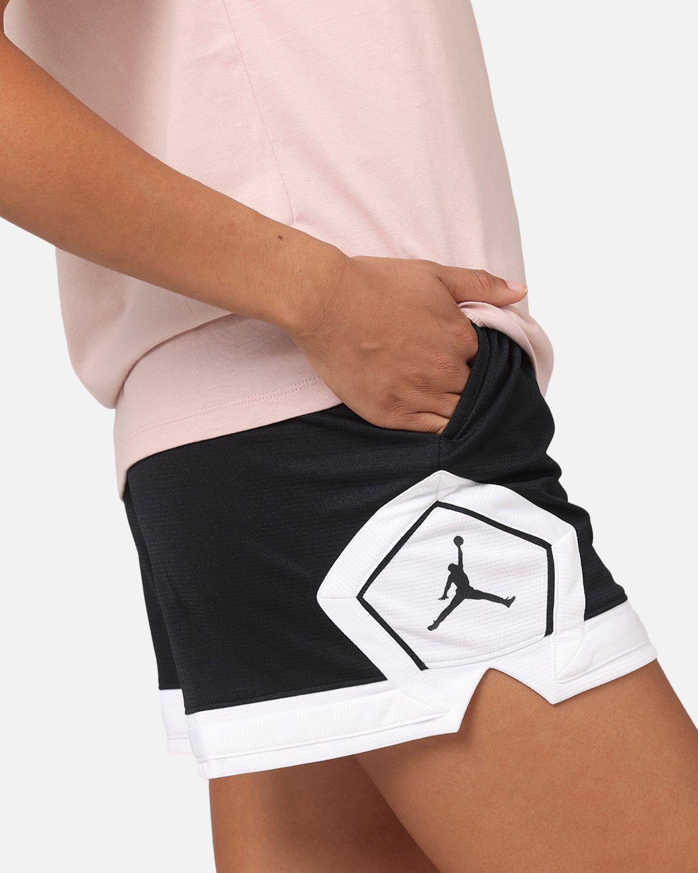 Air Jordan Jordan Women's 4" Diamond Shorts Black/White/White