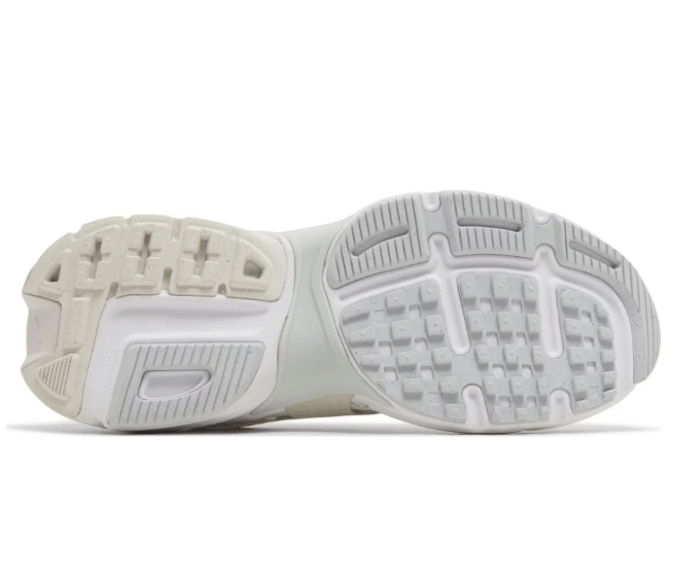 Nike Women’s Nike V2K Run (White/Metallic Silver)