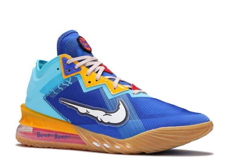 Nike Lebron 18 Low Wile E. vs Roadrunner Space Jam