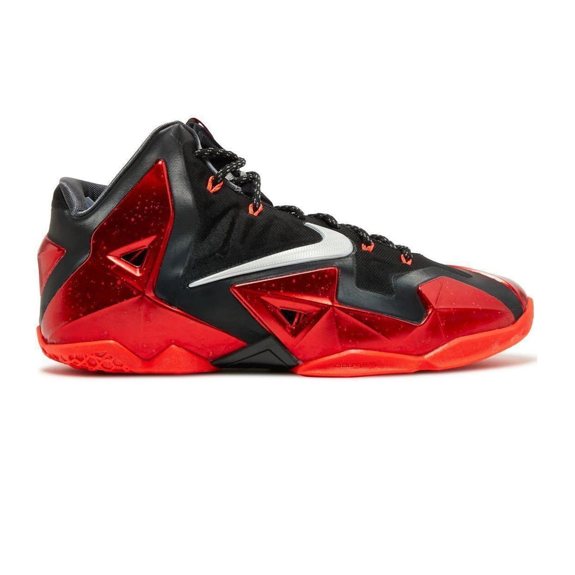 Nike LeBron 11 Away (2013)