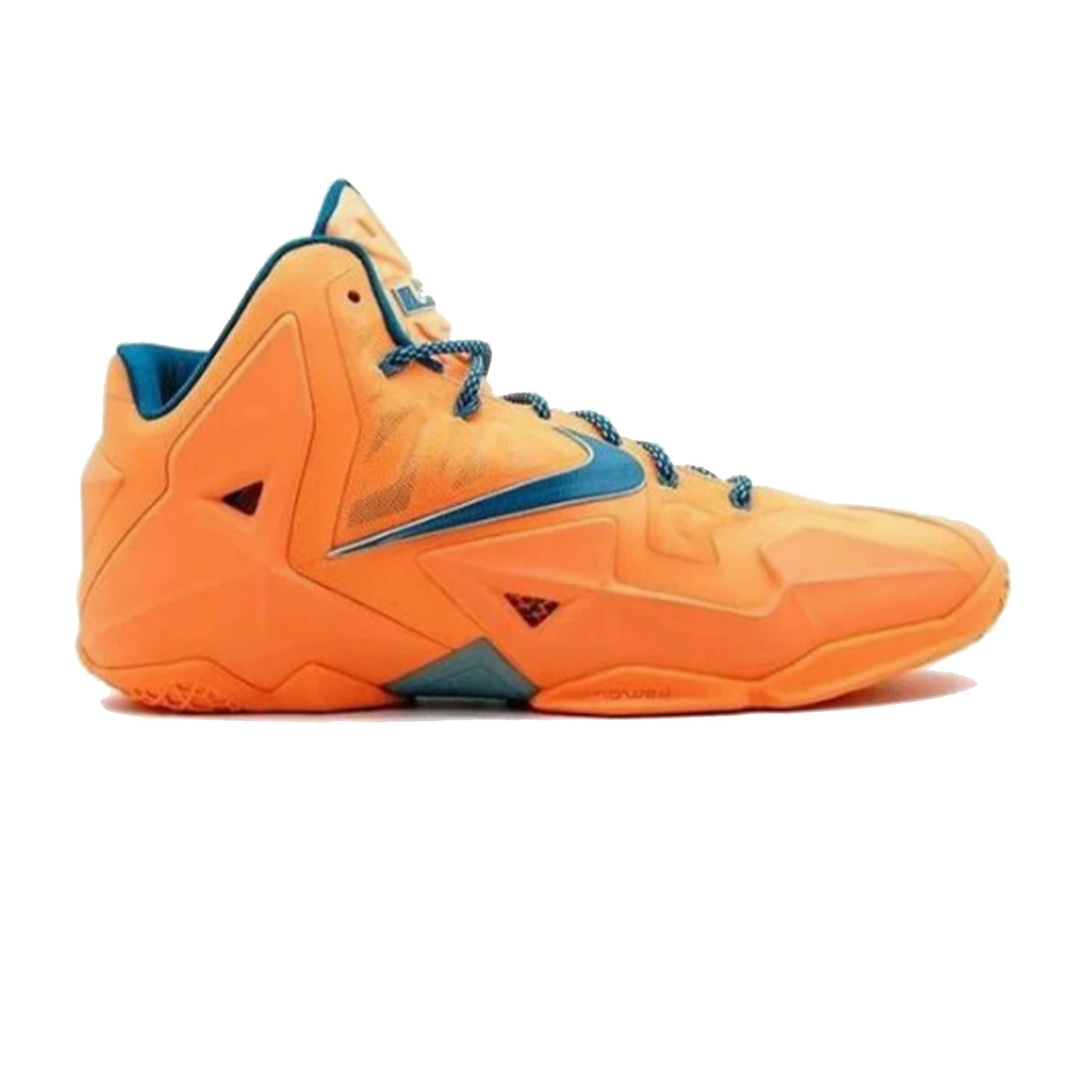 Nike LeBron 11 Knicks (2014)