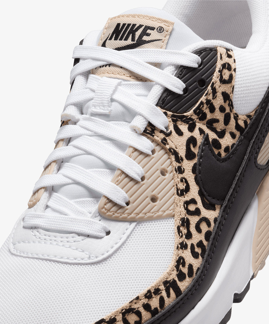 Nike | AIR MAX 90 LV8 { WHITE/BLACK - SANDDRIFT - HEMP