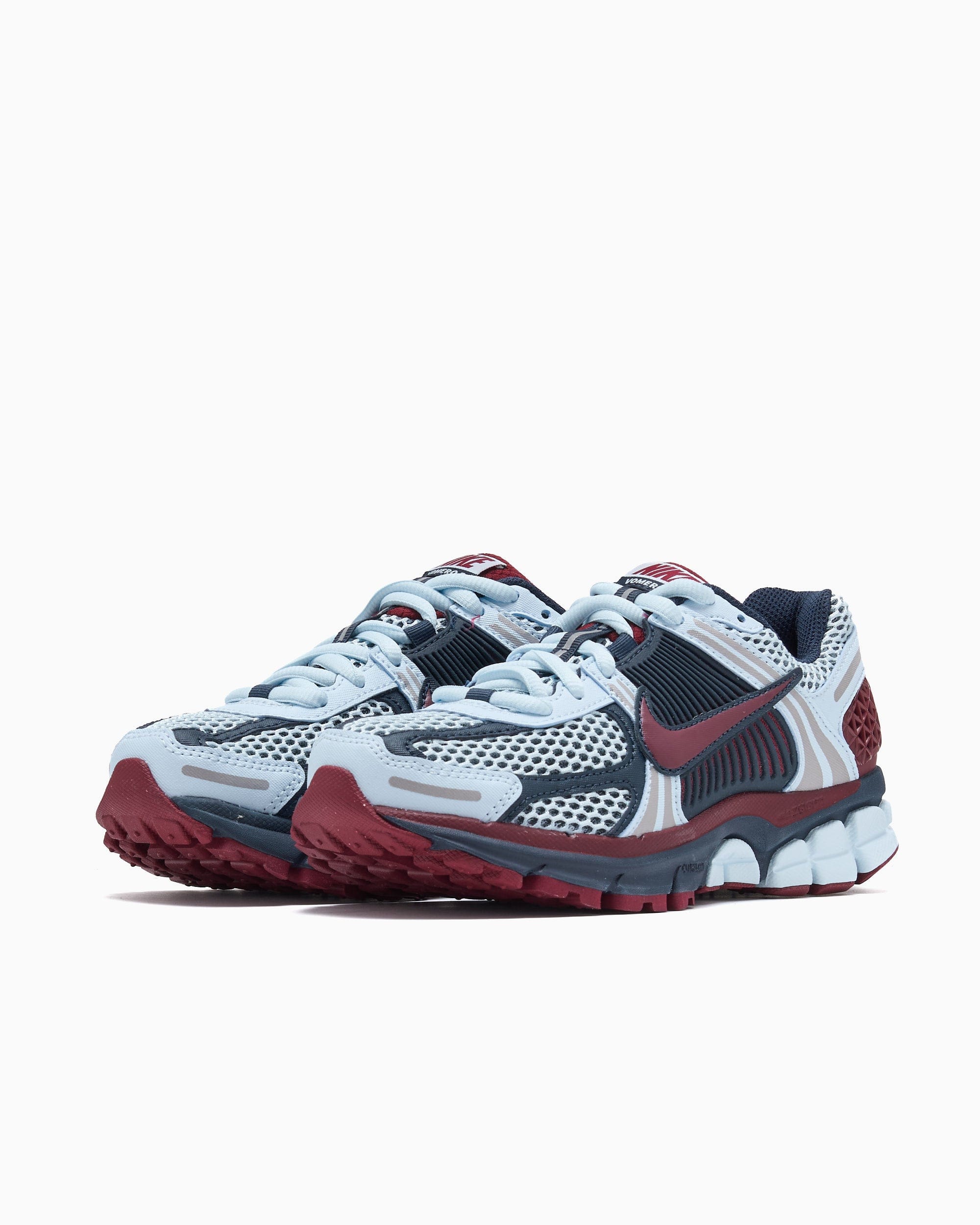 Nike Women's Zoom Vomero 5