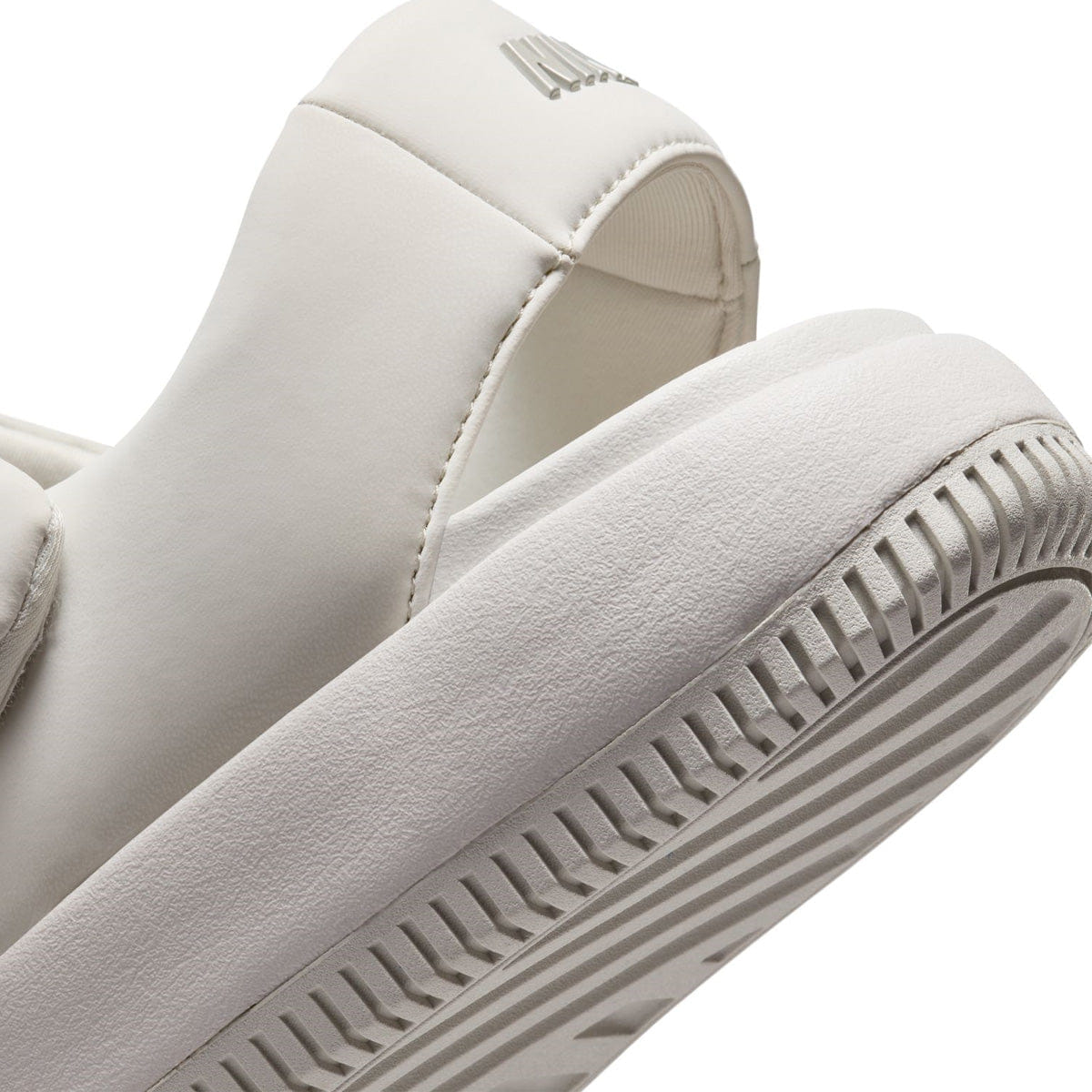 Nike Wmns Calm Sandals Light Bone
