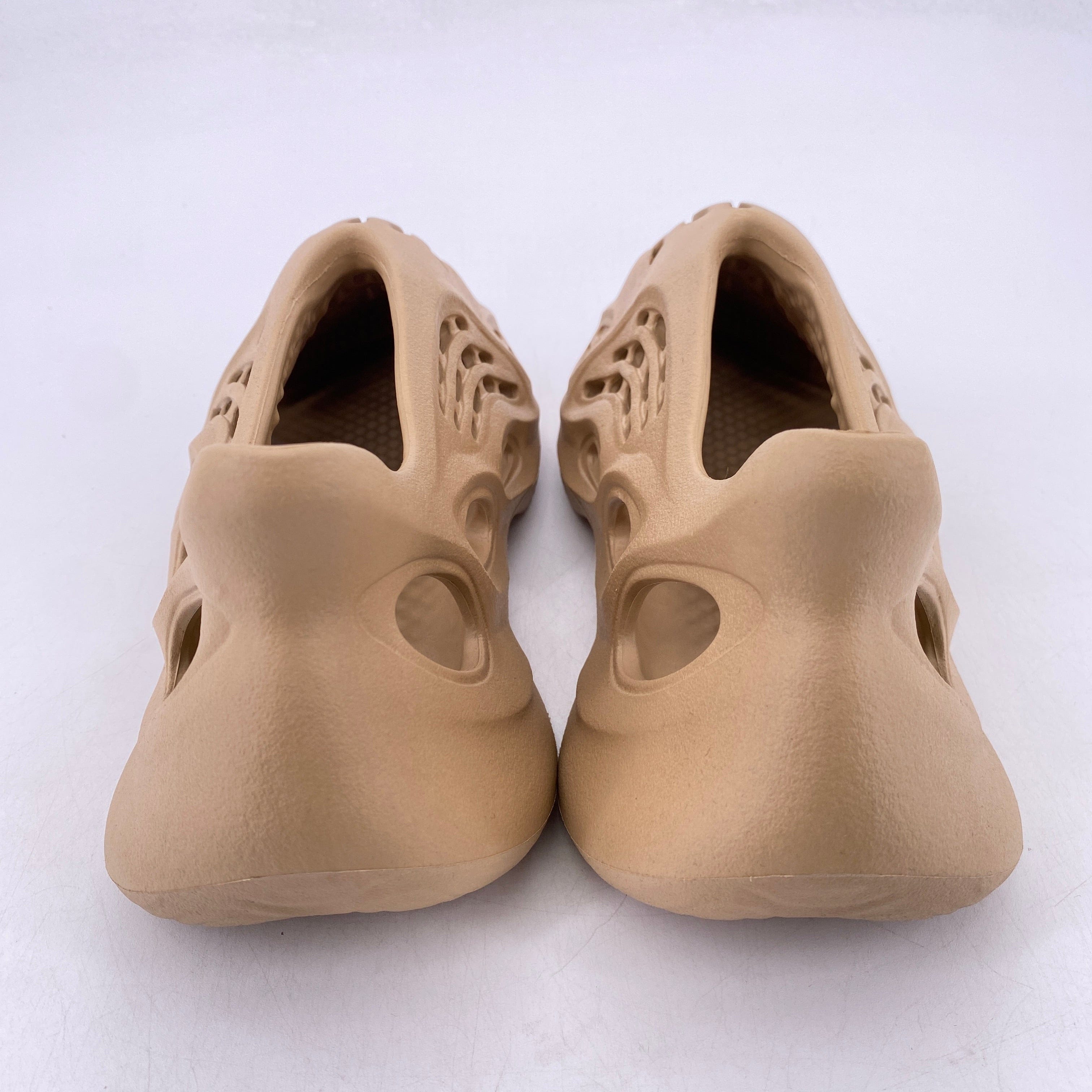 Yeezy Foam RNNR Ochre 2021 New Size 11