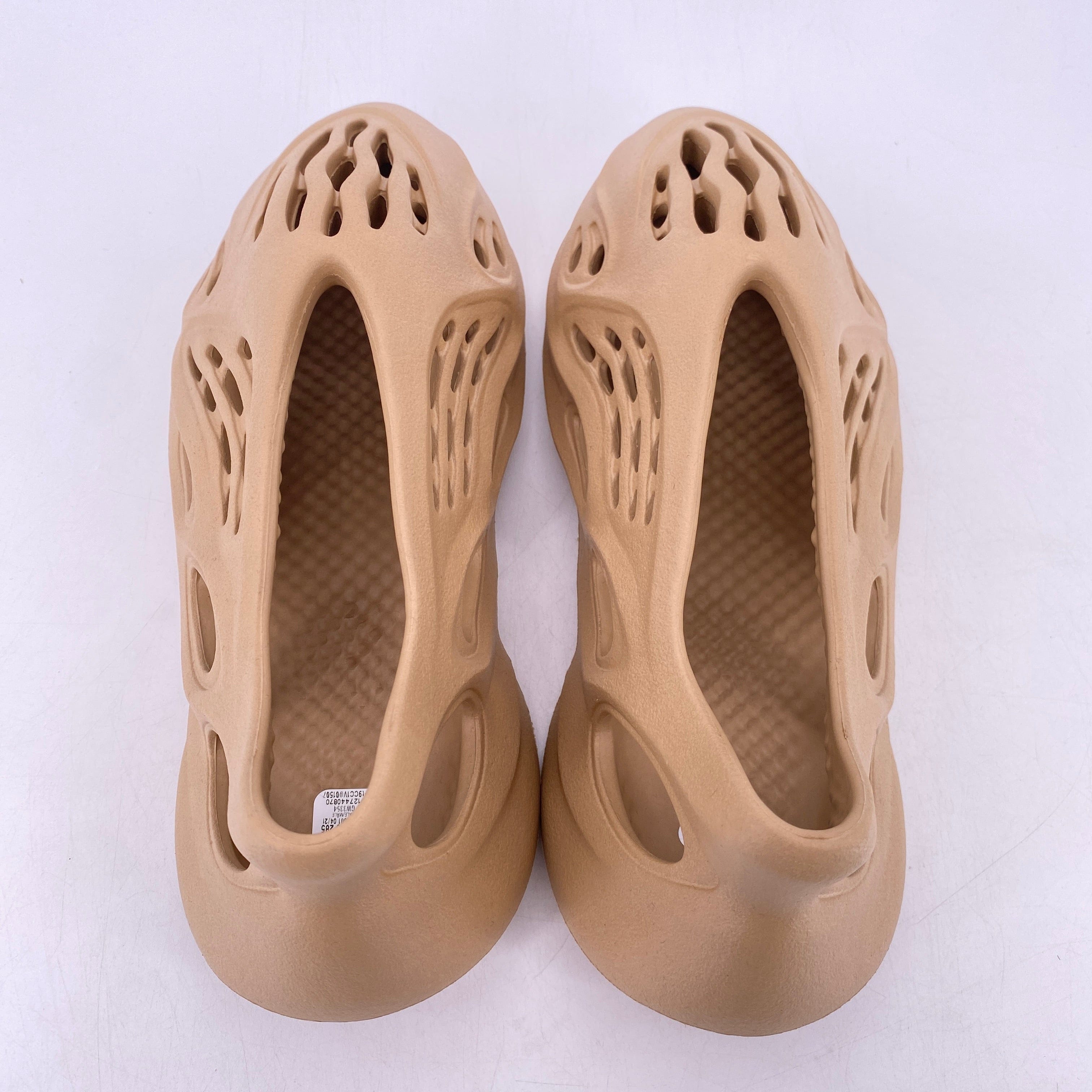 Yeezy Foam RNNR Ochre 2021 New Size 11