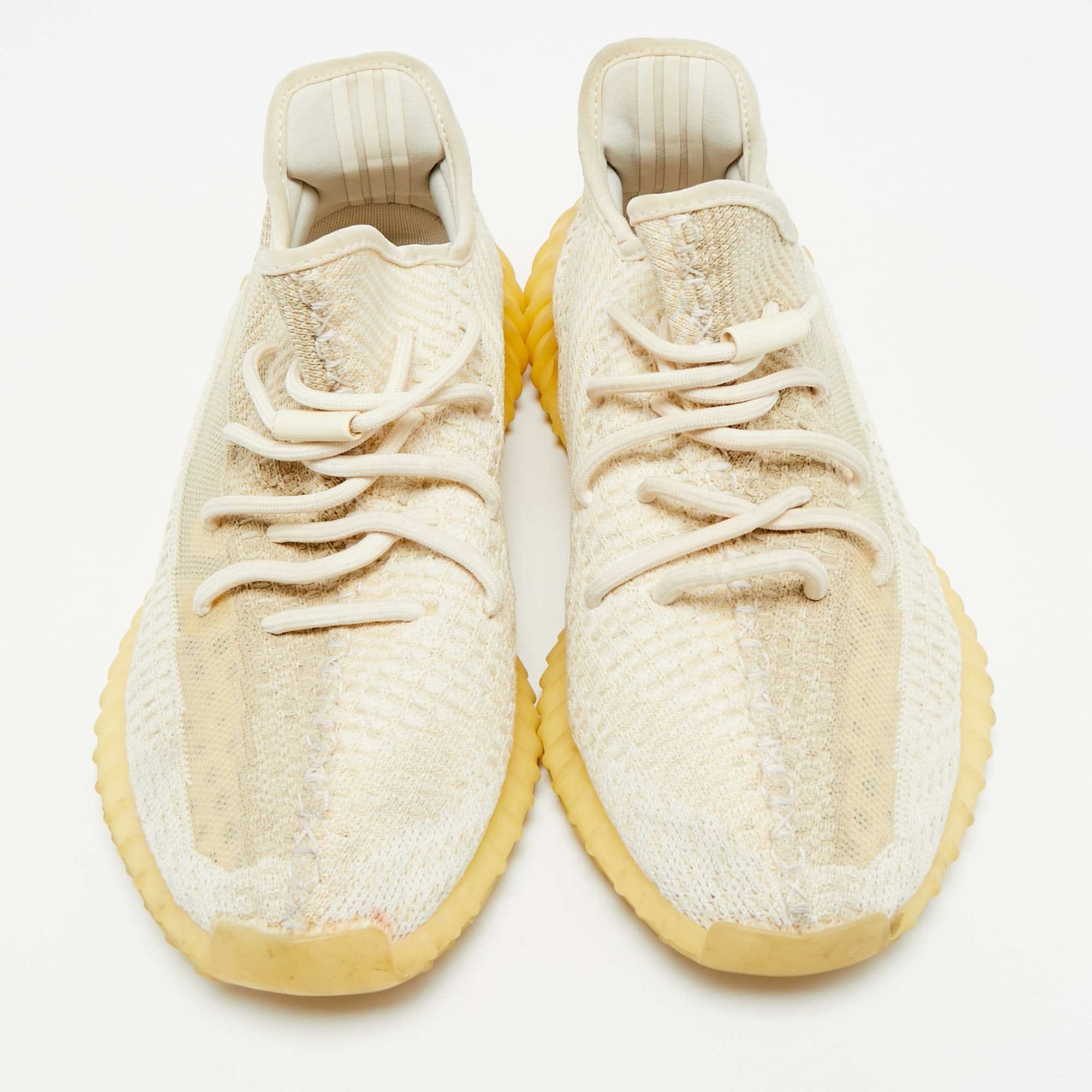 Yeezy Boost 350 V2