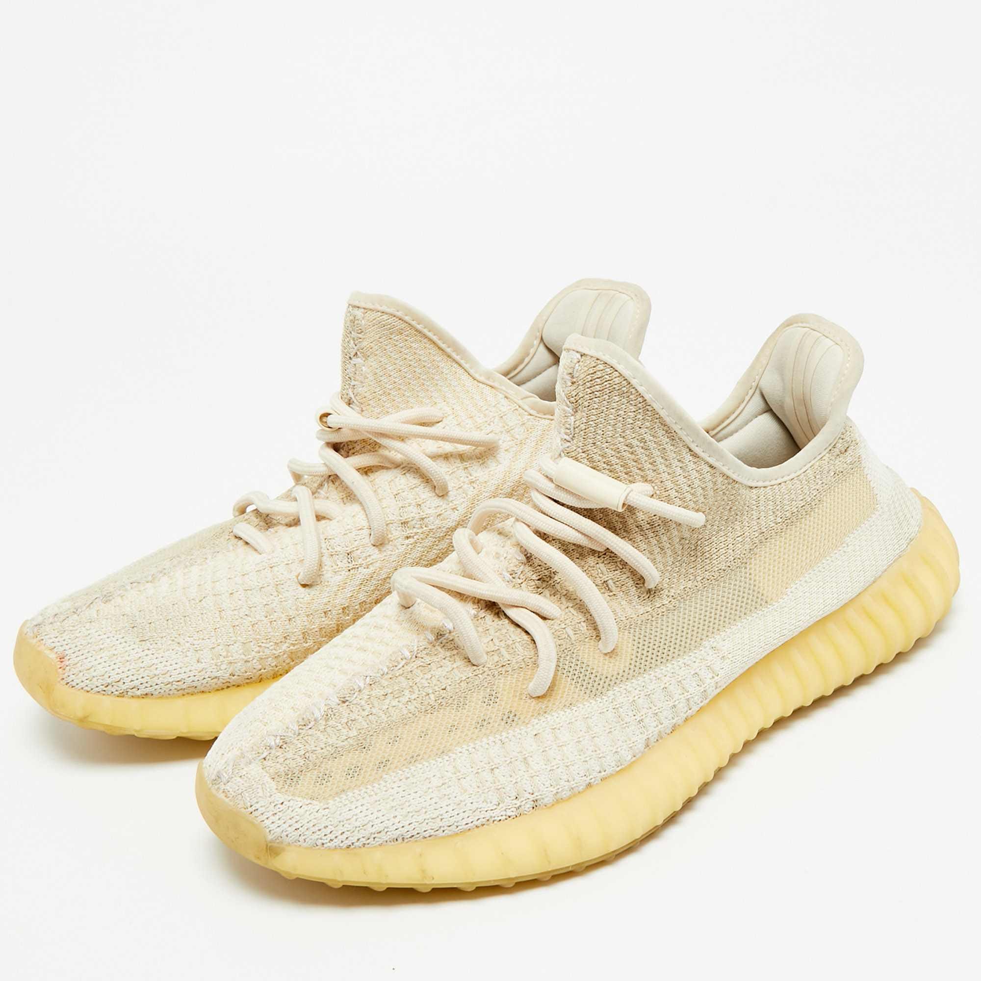 Yeezy Boost 350 V2