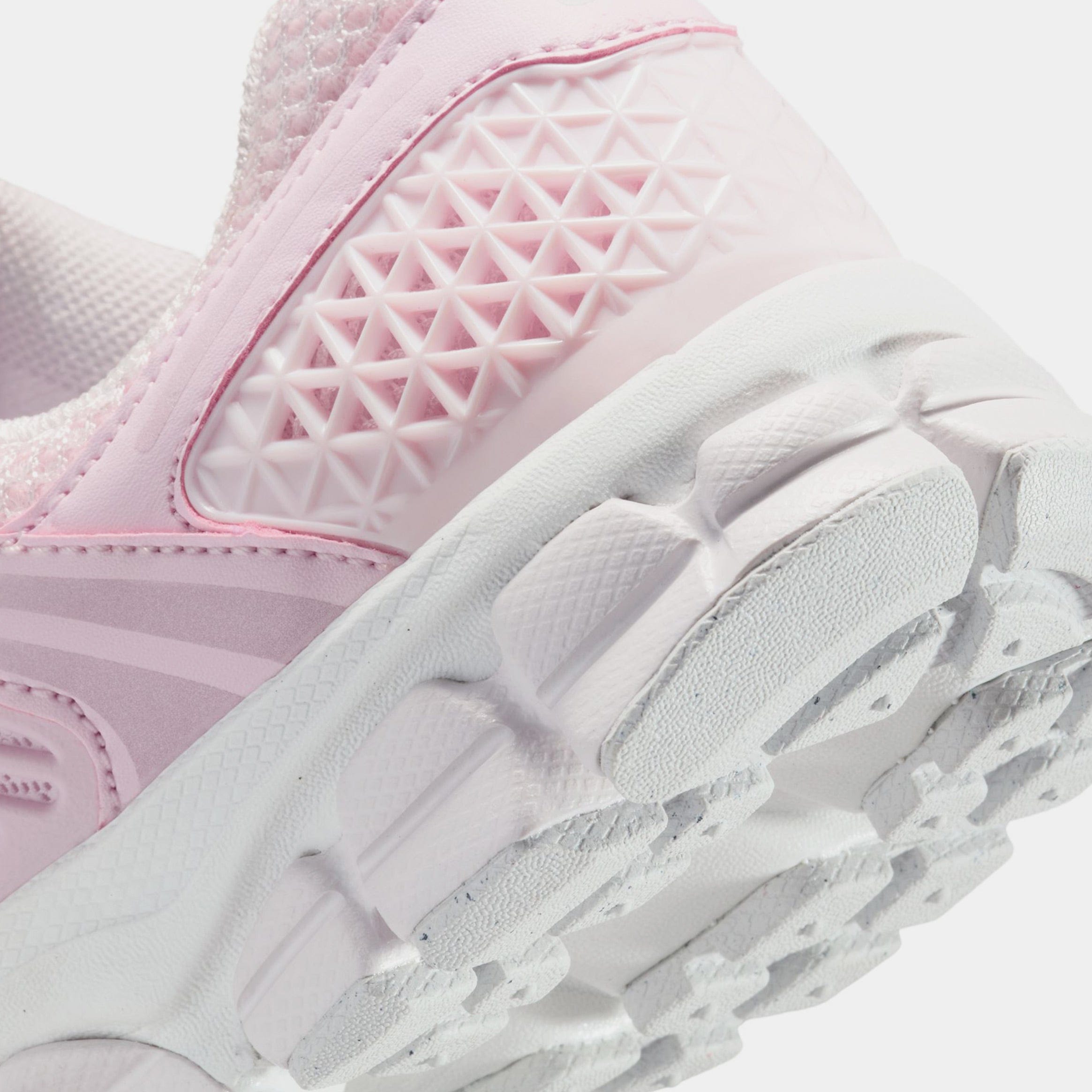 Nike Vomero 5 Grade School Running Shoes (Pearl Pink/Vast Grey/Bleached Lilac)