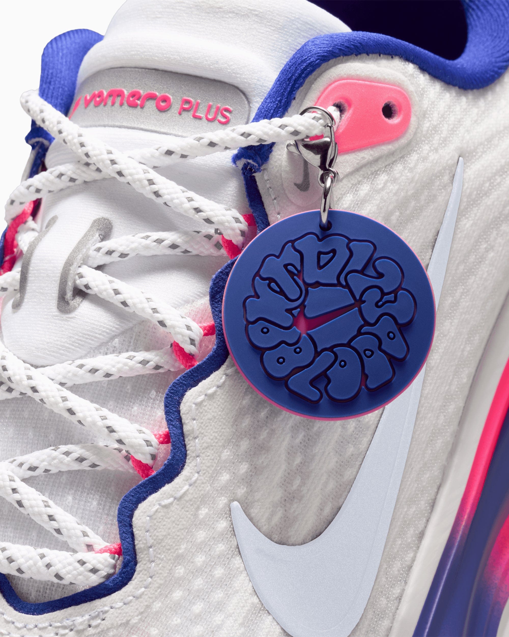 Nike Women's Vomero Plus SE Concord