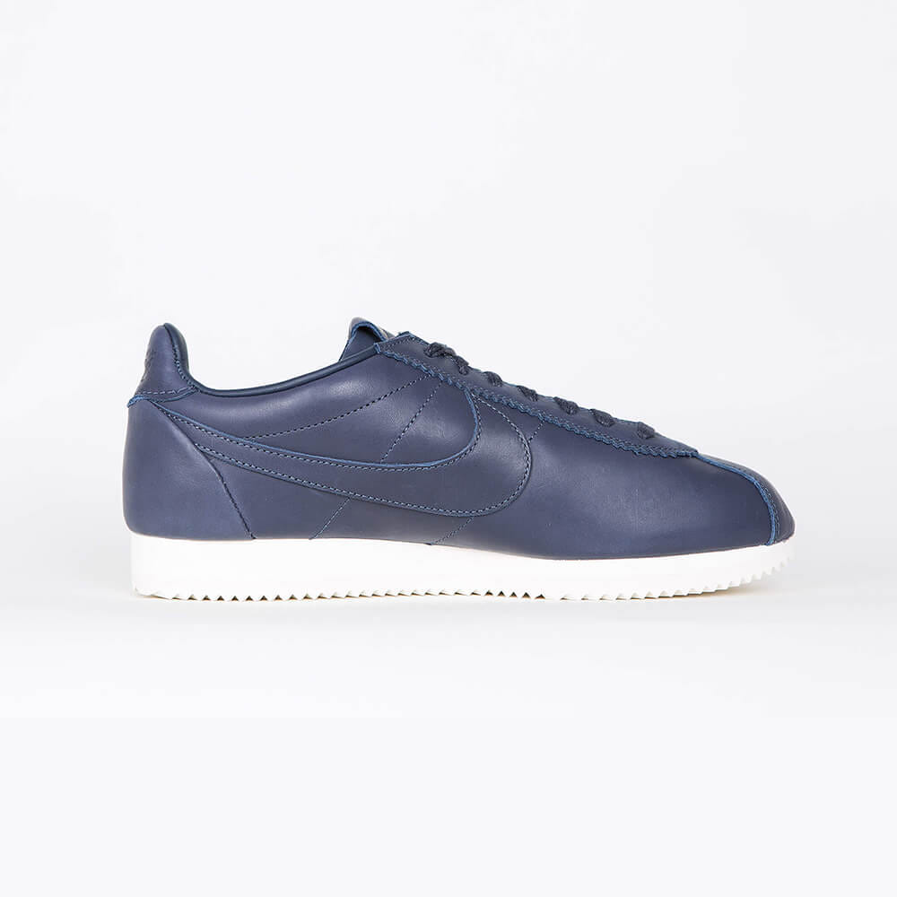 Nike Classic Cortez Premium QS TZ - Thunder Blue / Sail