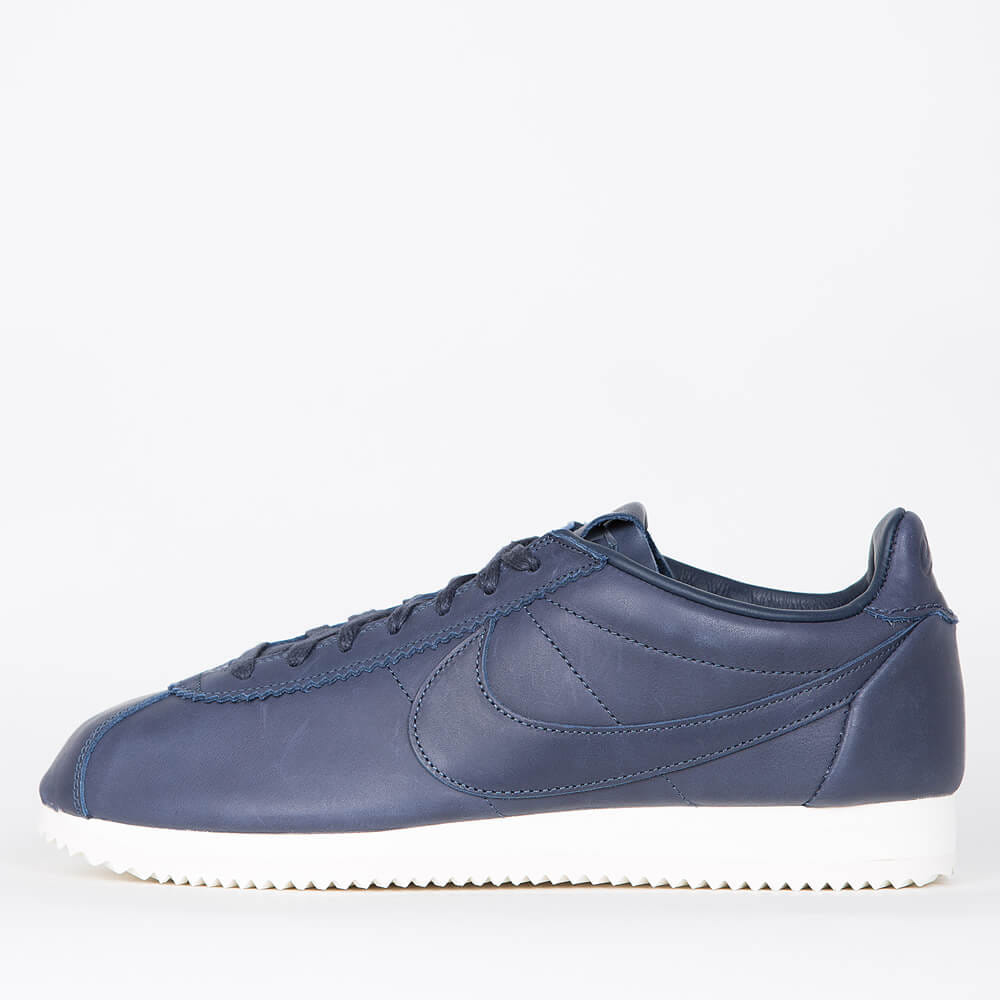 Nike Classic Cortez Premium QS TZ - Thunder Blue / Sail