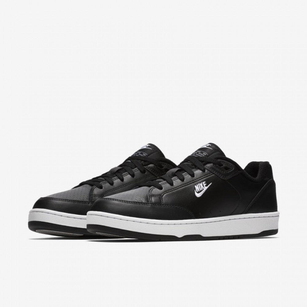 Nike Grandstand II - Black / White