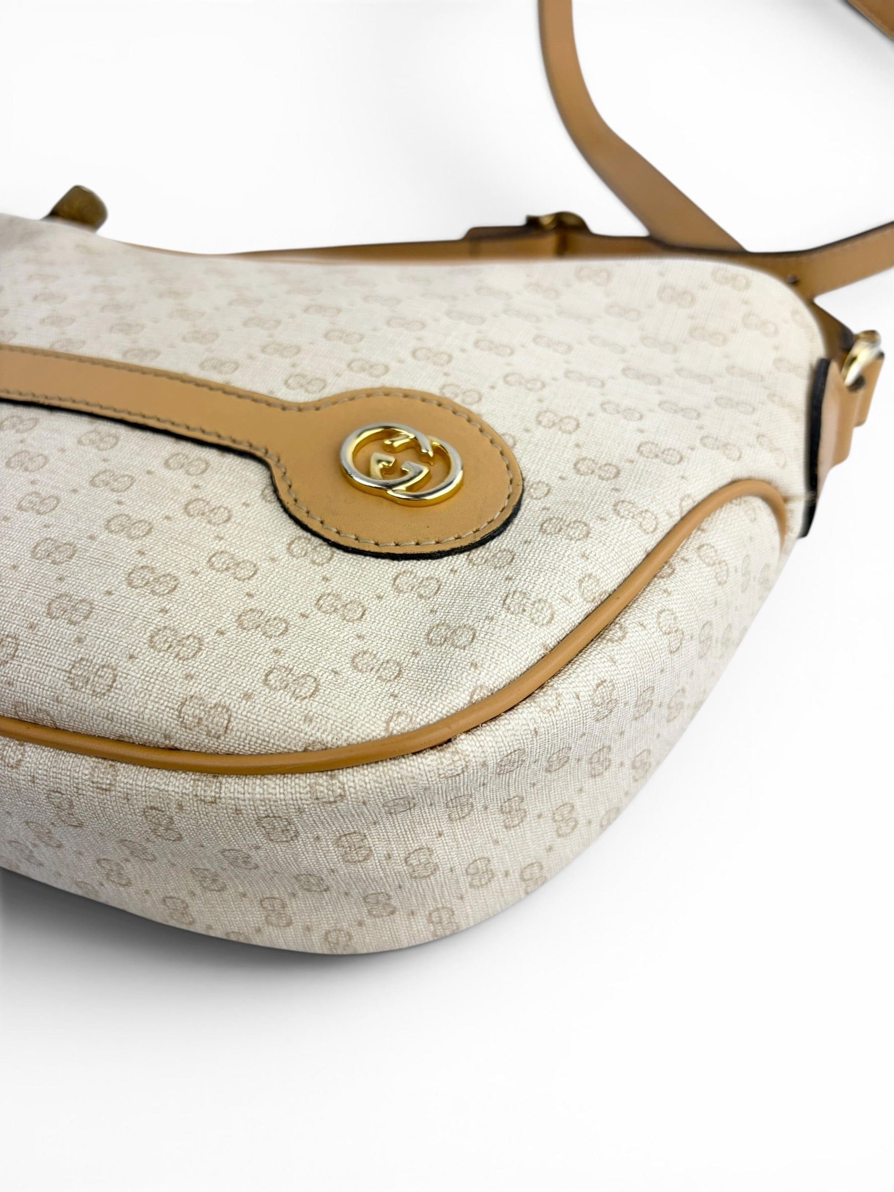 Gucci Cream & Tan Vintage Crossbody