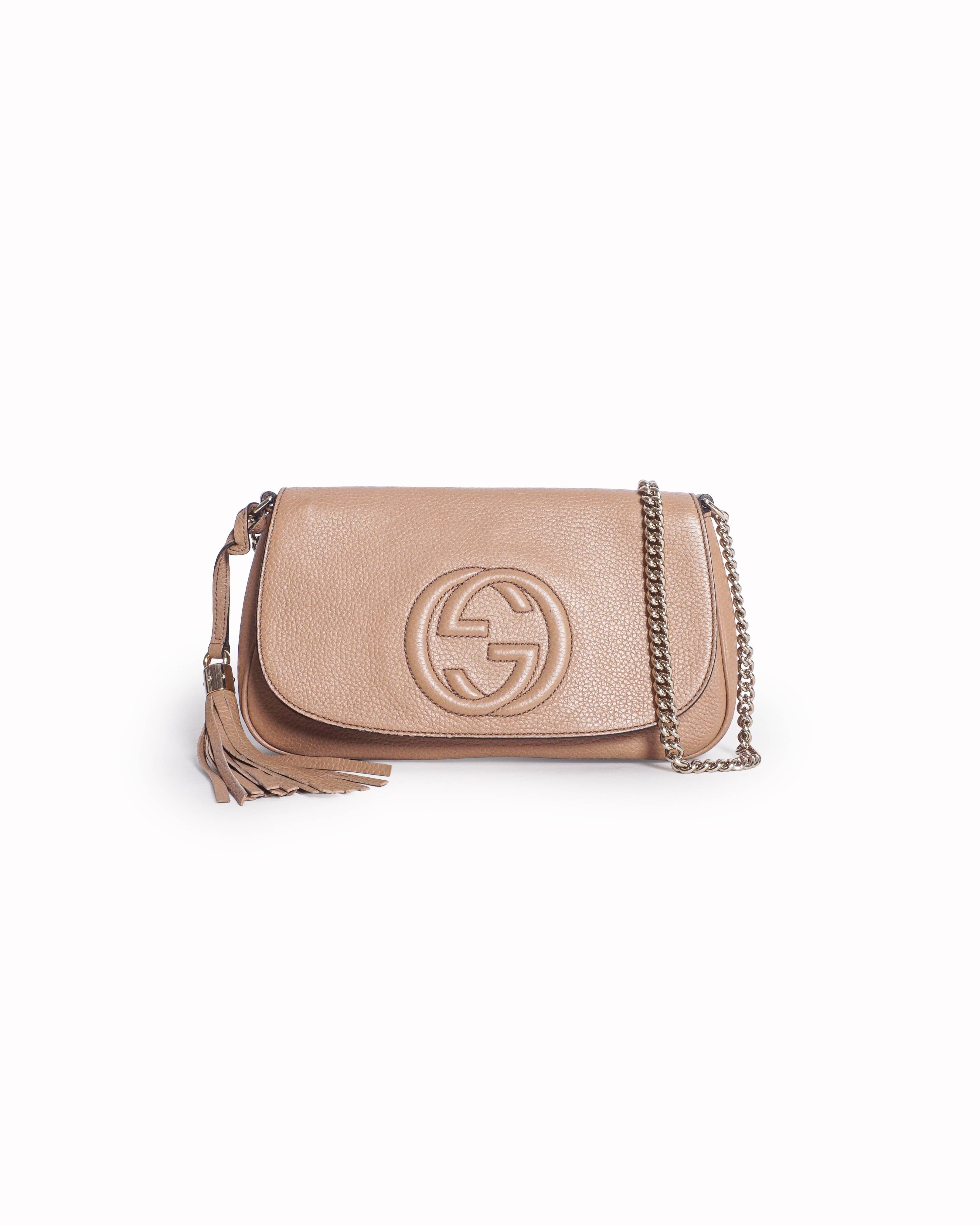 Gucci Soho Beige Pebbled Leather Interlocking G Flap crossbody bag