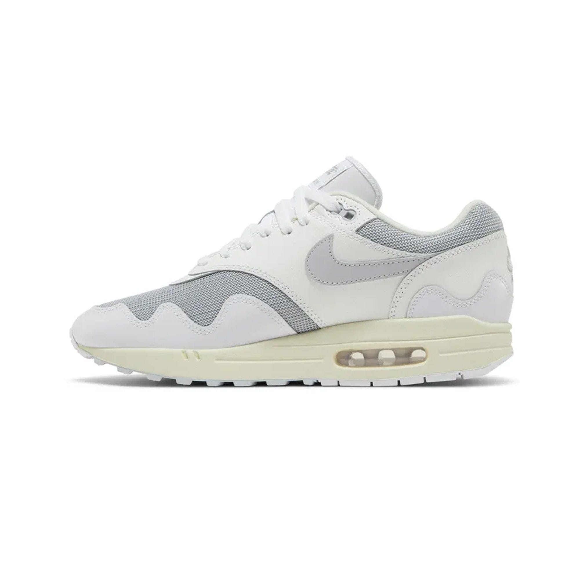 Nike Air Max 1 Patta Waves x Pure Platinum White' (2022)