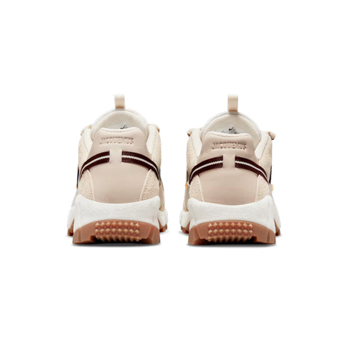 Nike Air Humara x Jacquemus – Light Bone