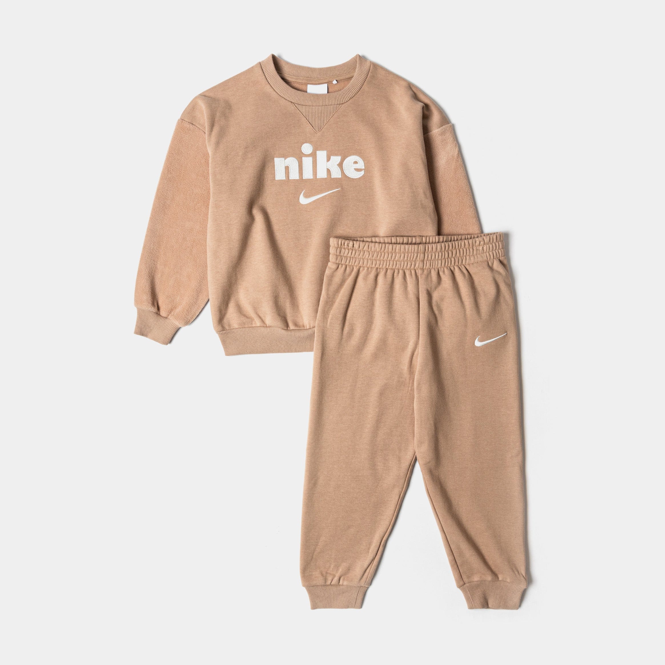 Nike Cozy Comfort 2 - Piece Crew Preschool Set (Beige/White)