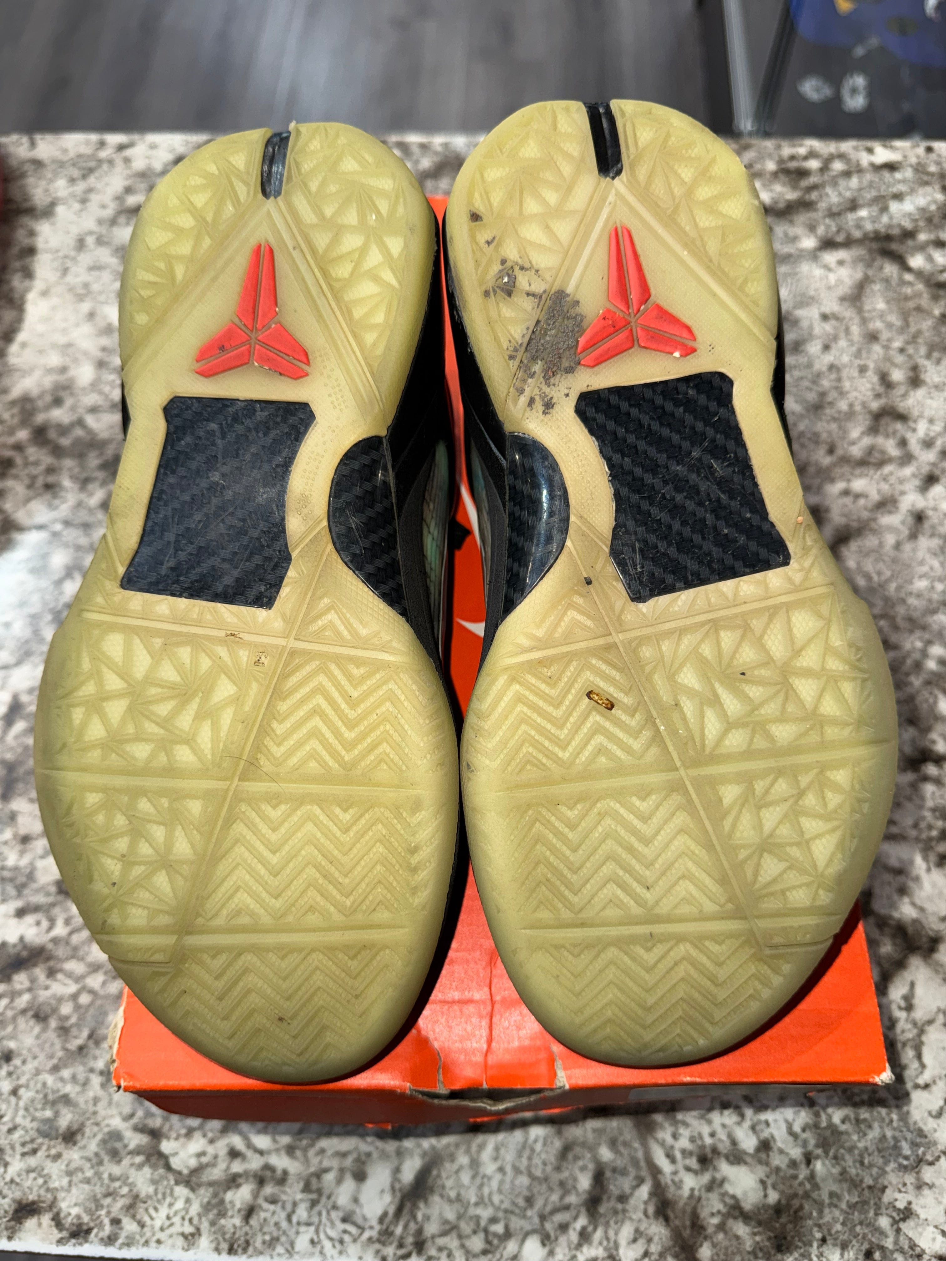 Nike Kobe 7 Galaxy (GS)
