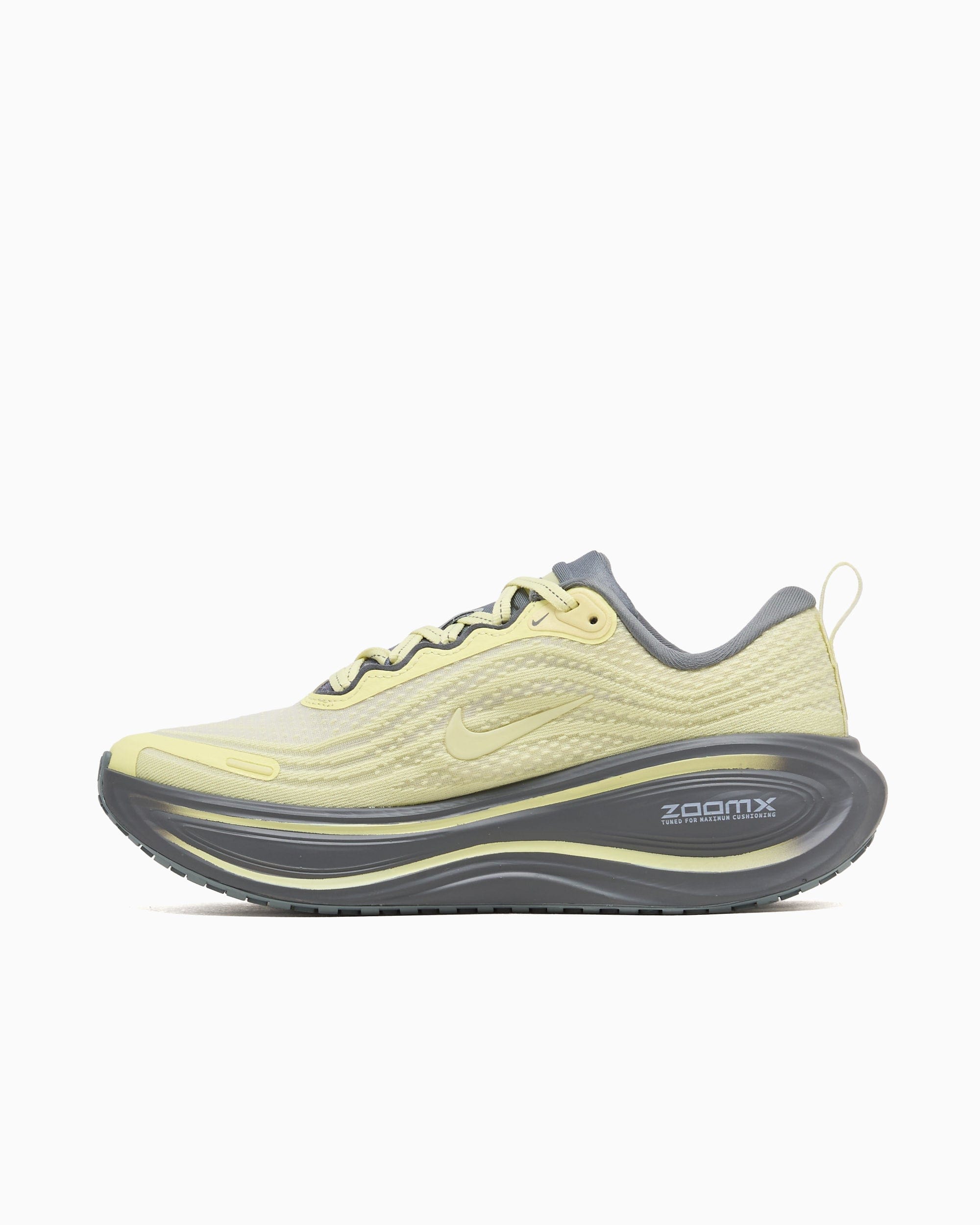 Nike Women's Vomero Plus SE