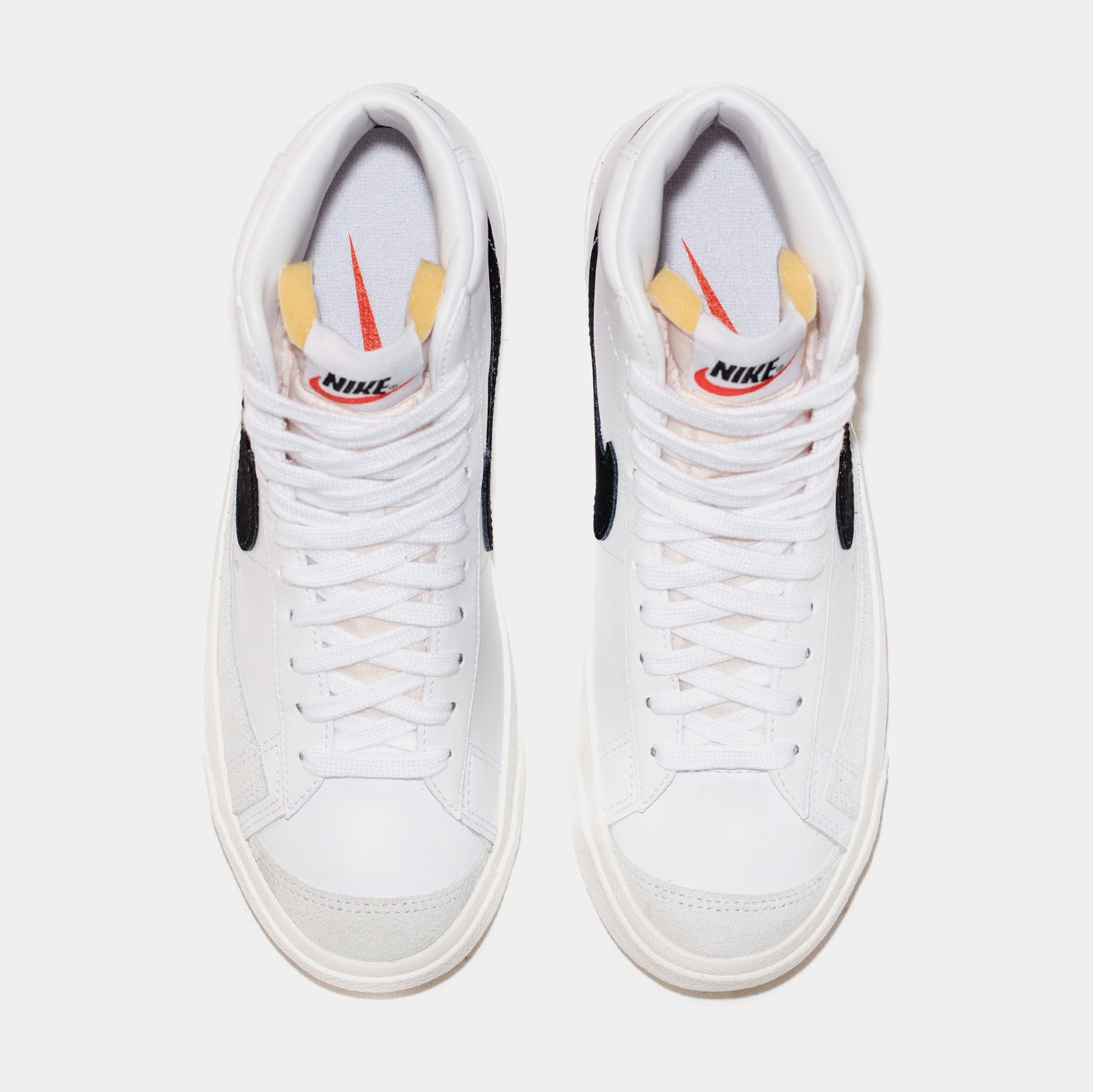 Nike Blazer Mid 77 Womens Lifestyle Shoe (White)