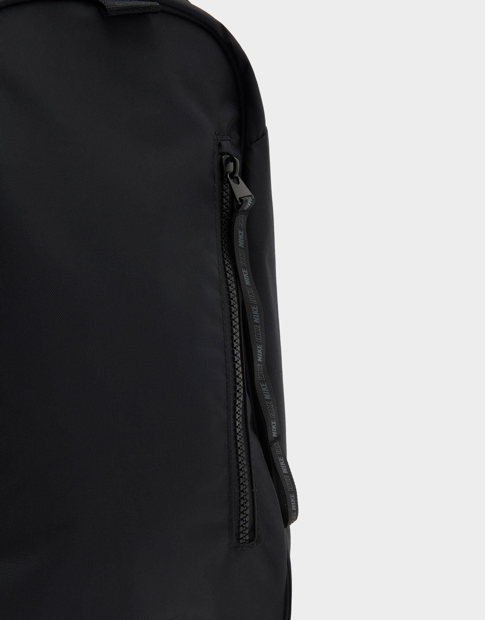 Nike Sportswear Commute Sling Bag (9 l)