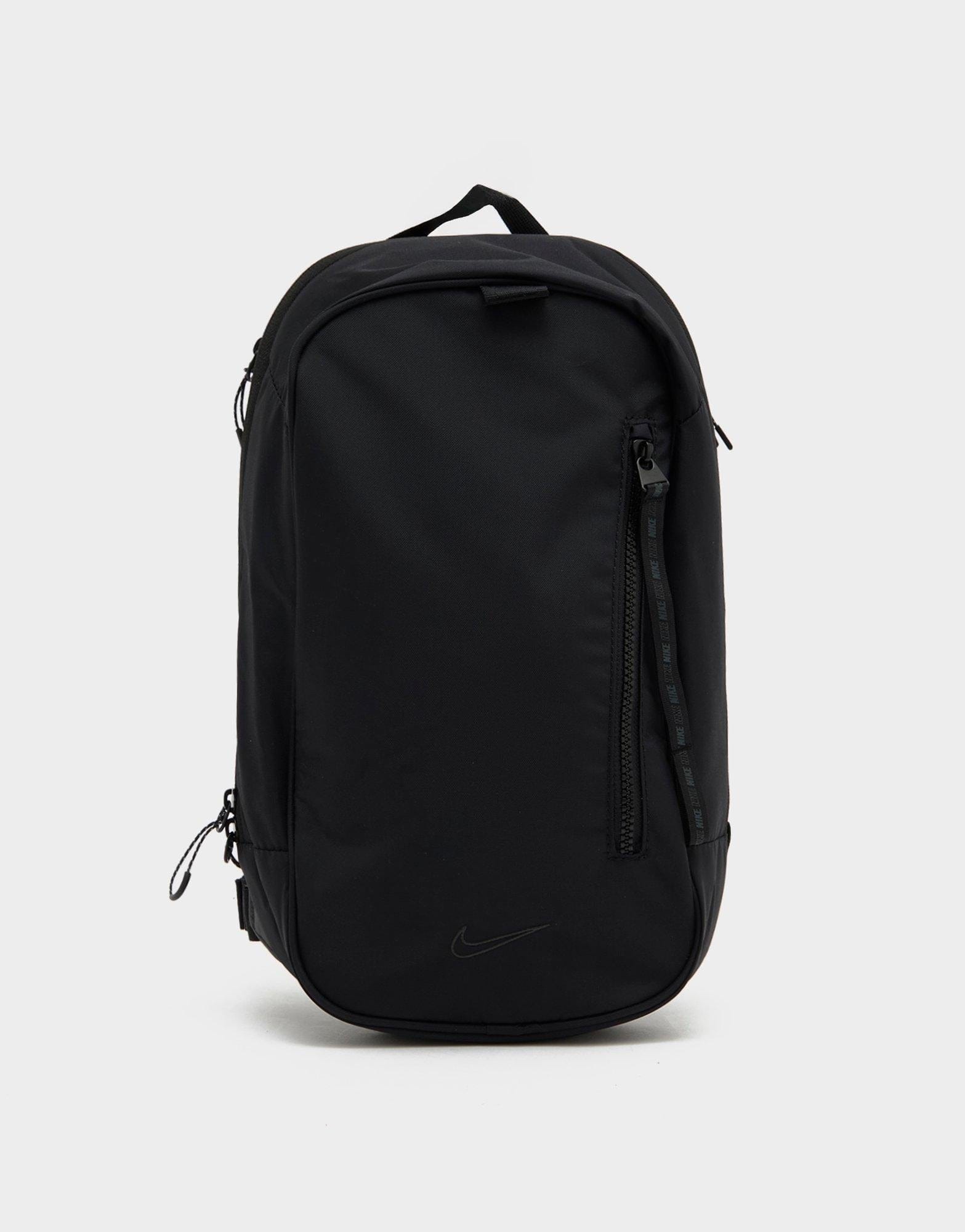 Nike Sportswear Commute Sling Bag (9 l)