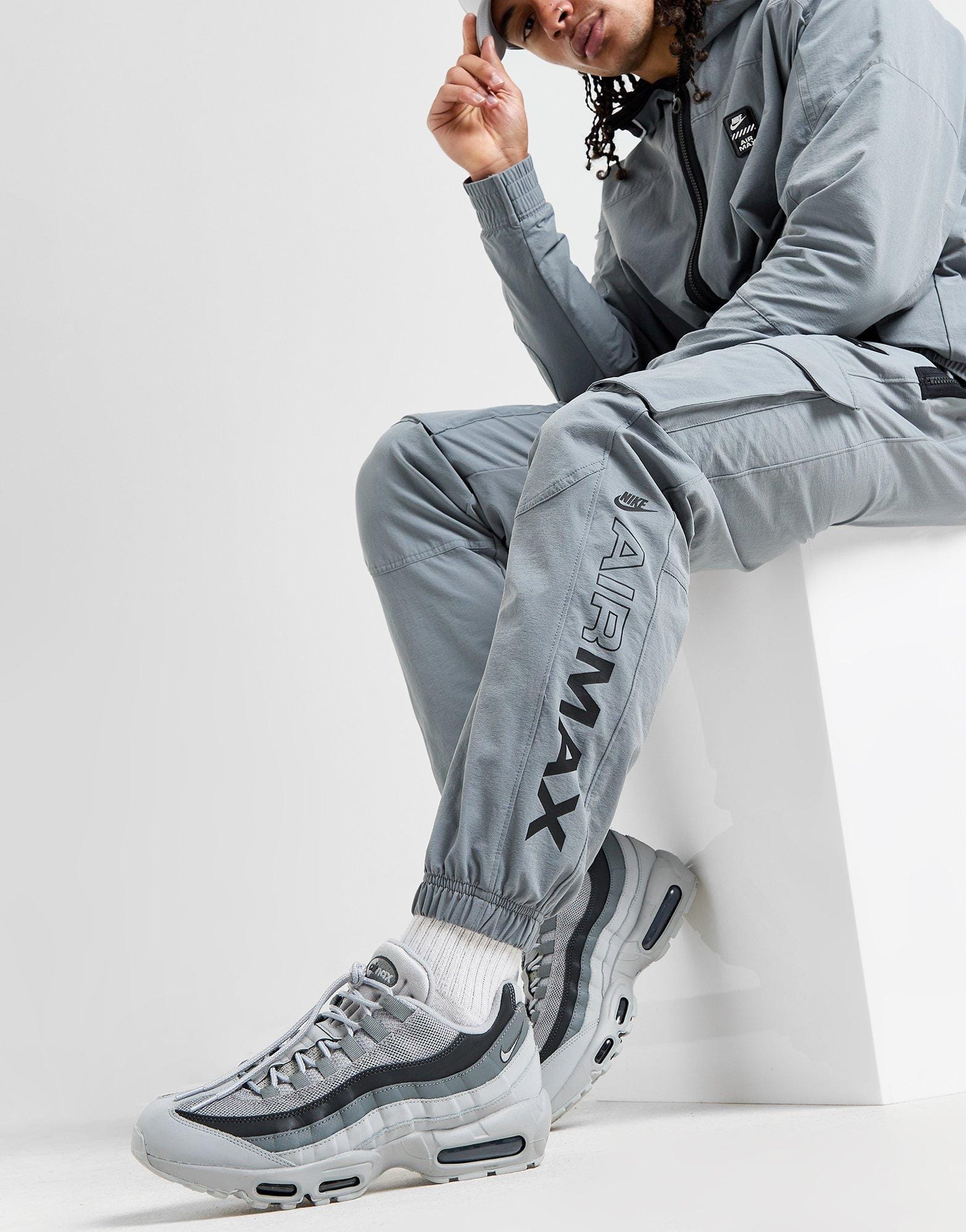 Nike Sportswear Air Max Woven Cargo Trousers