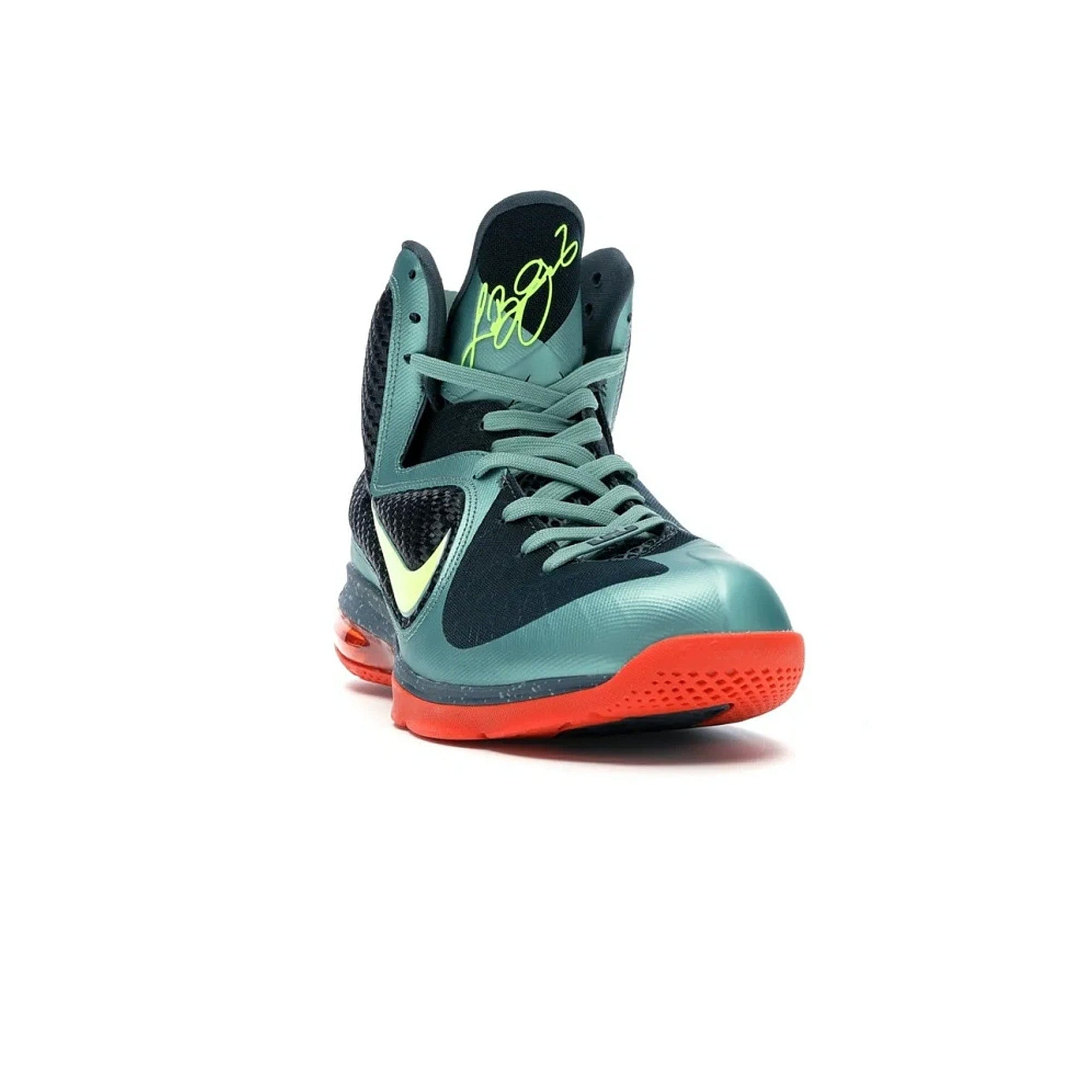 Nike LeBron 9 Cannon (2011)