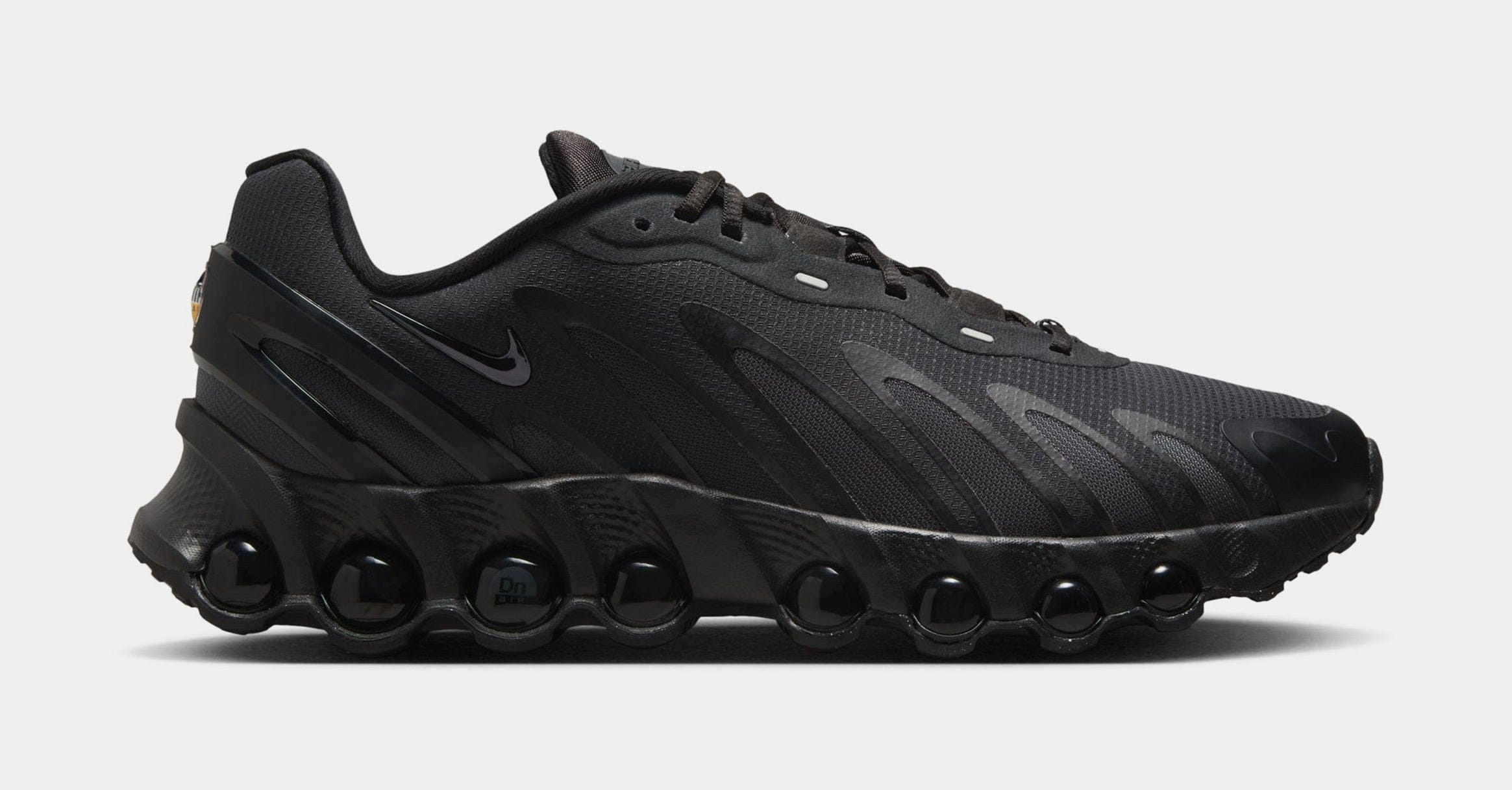 Nike Air Max Dn8 Mens Running Shoes (Black/Anthracite) Free Shipping