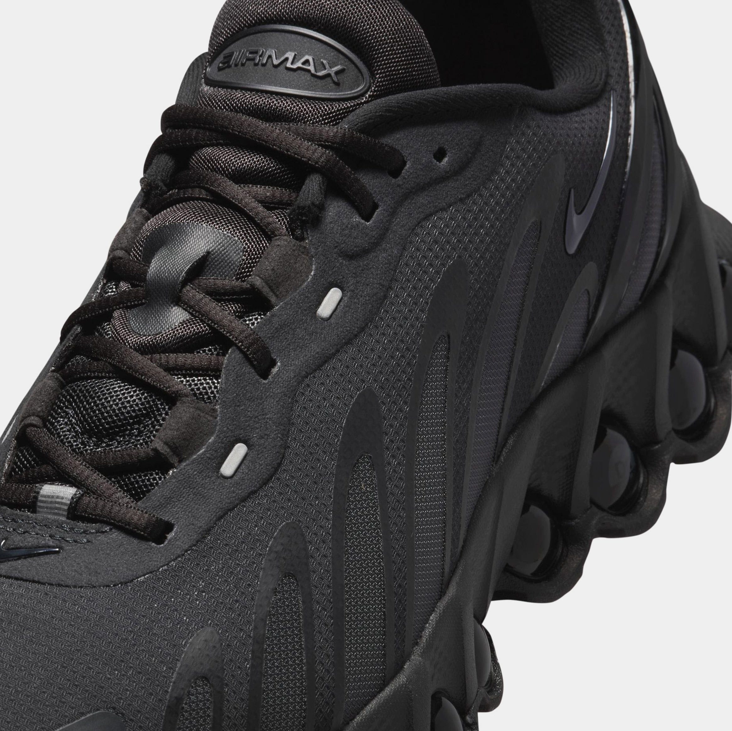 Nike Air Max Dn8 Mens Running Shoes (Black/Anthracite) Free Shipping