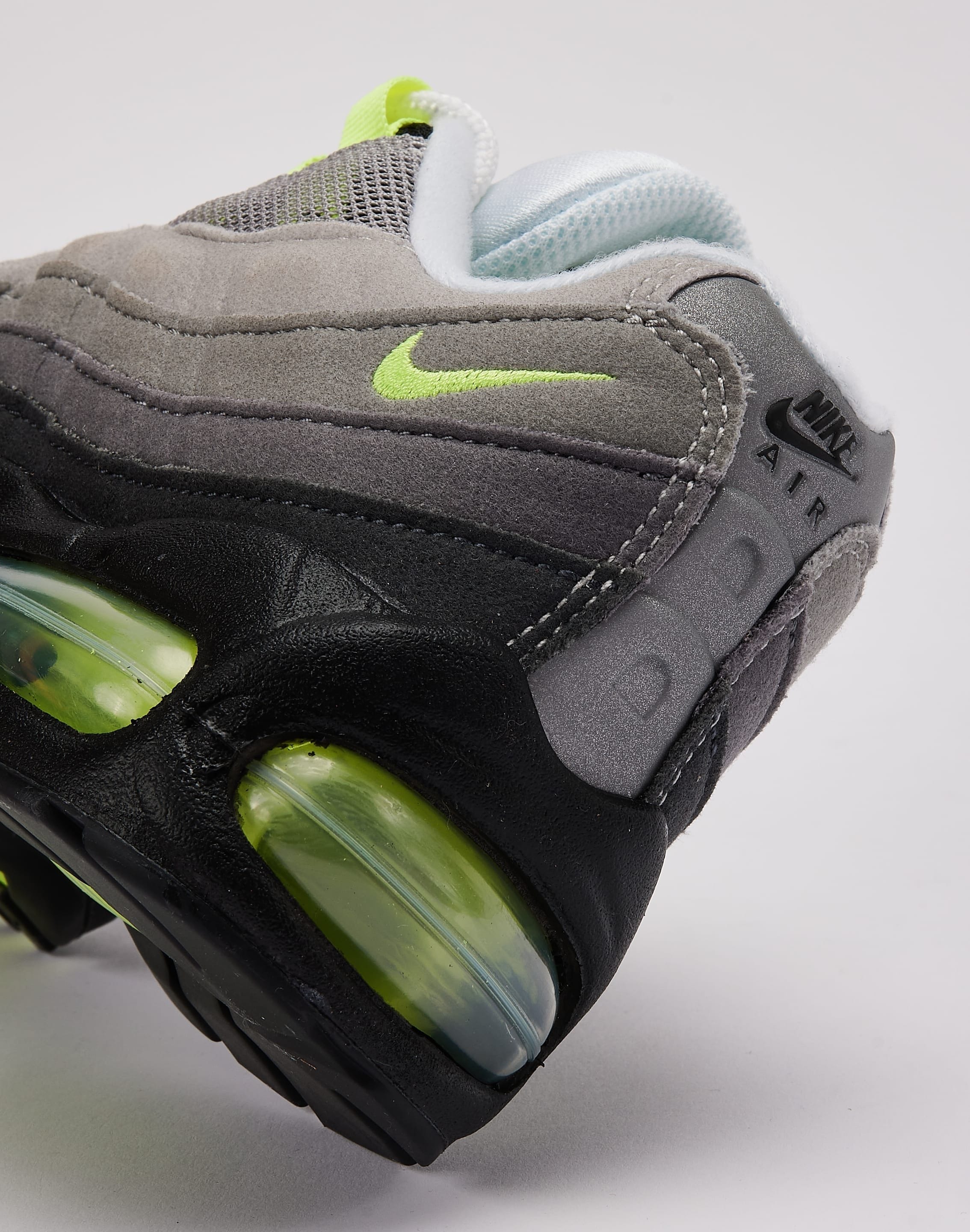 Nike Air Max 95 Neon Grade - School