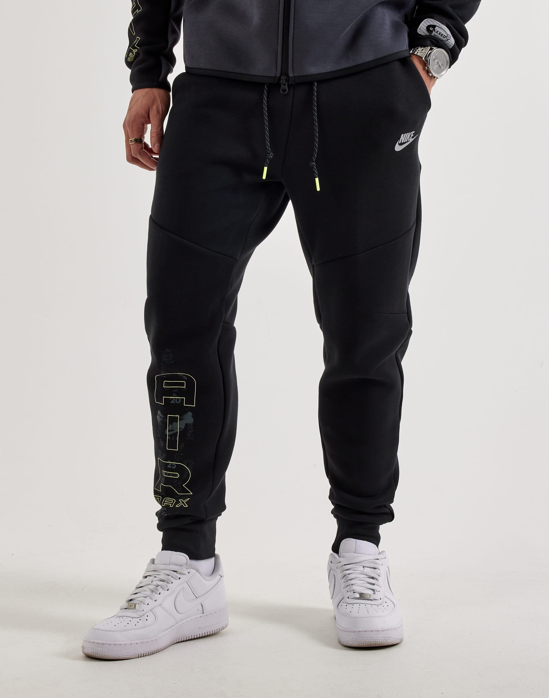 Nike Tech Fleece Air Max Joggers