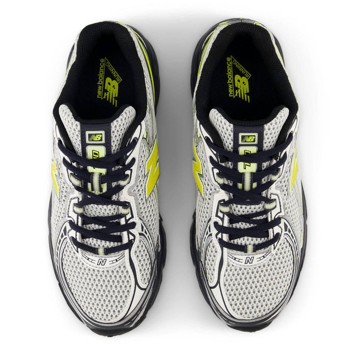 New Balance 740 - SEA SALT / PHANTOM / FIREFLY