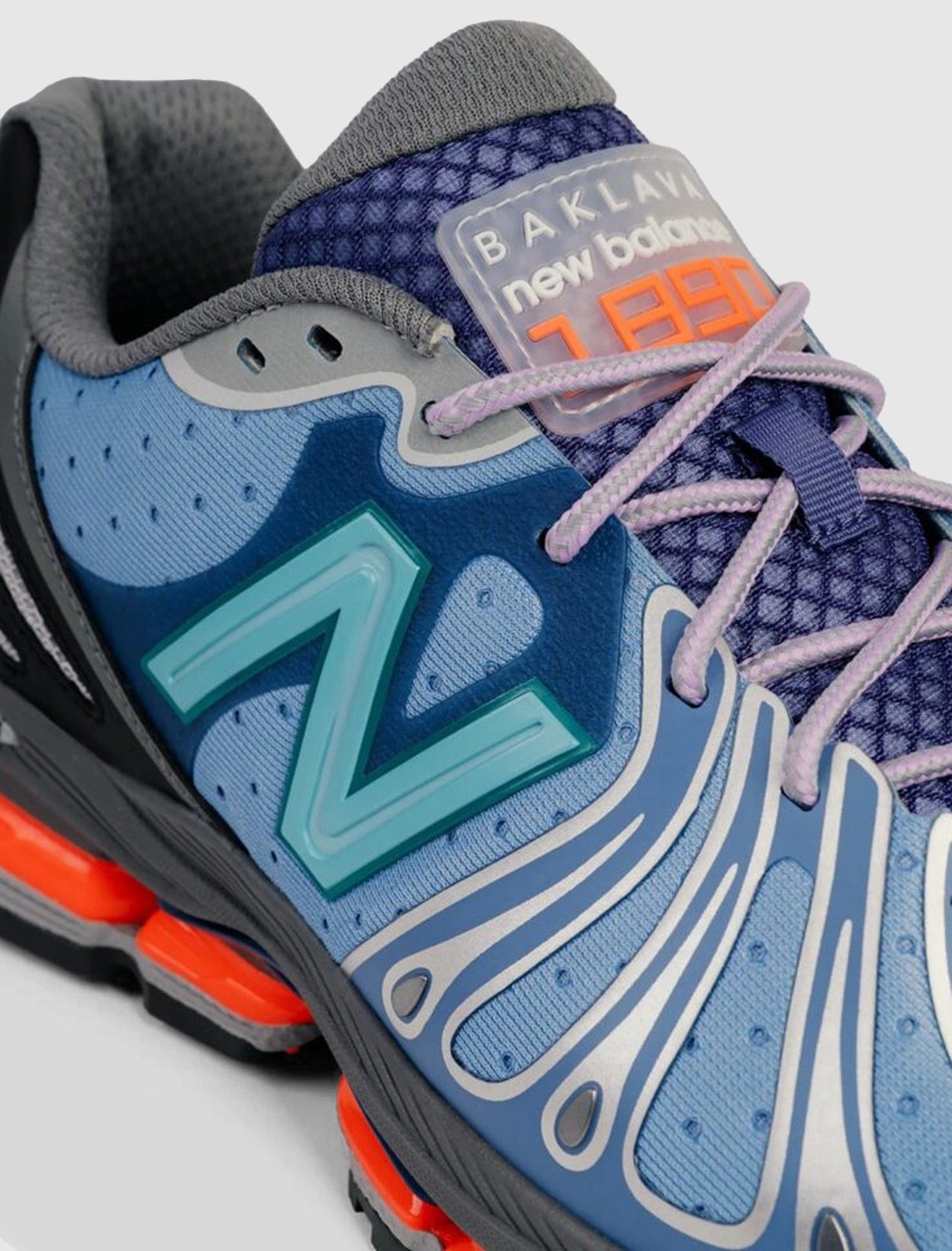 New Balance ACTION BRONSON x NEW BALANCE 1890 CYBORG TEARS
