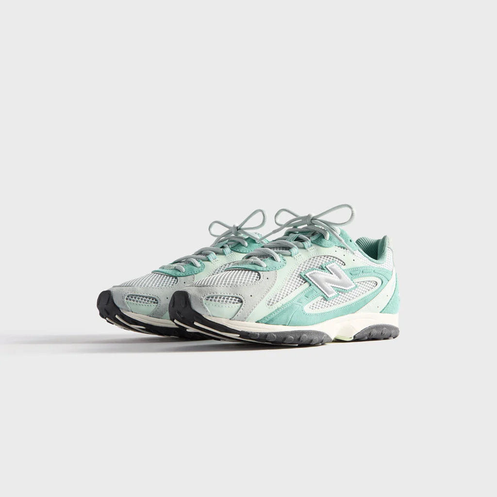 New Balance 204 l Kith Green Silver