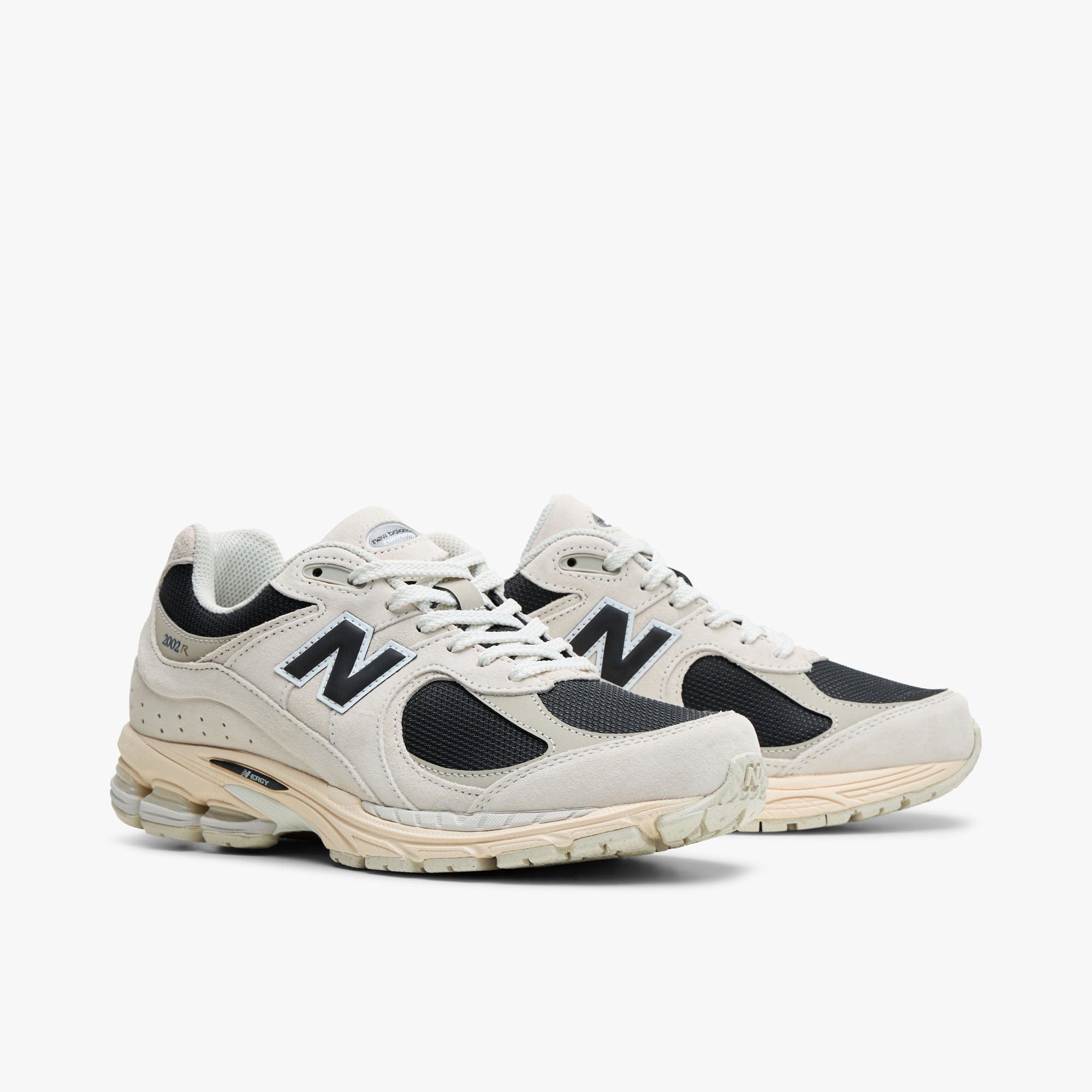 New Balance 2002R Arid Stone / Black Coffee