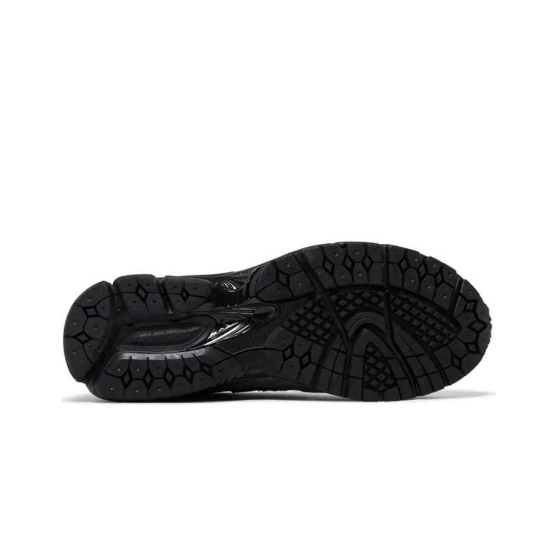 New Balance x JJJJound 2002R GORE - TEX Charcoal