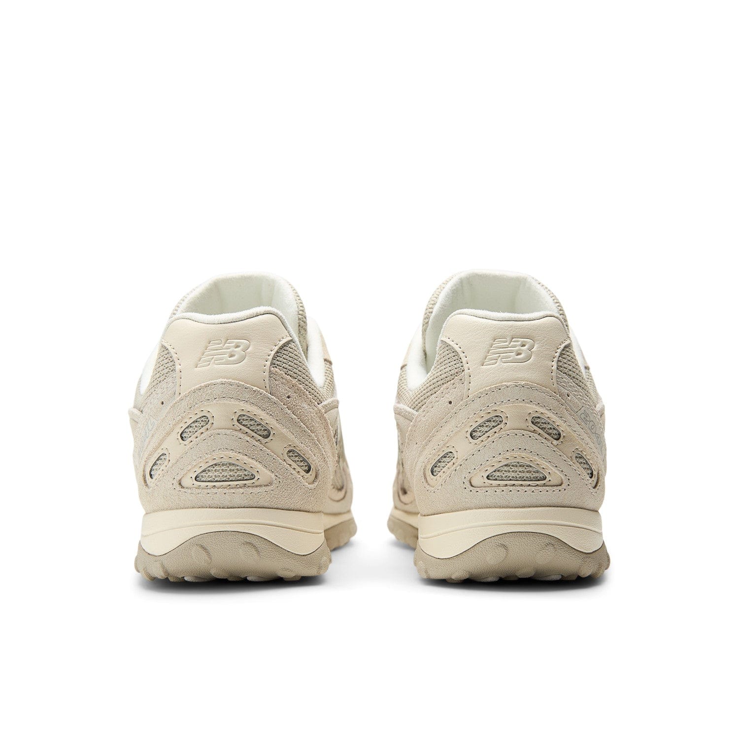 New Balance 204 l Sea Salt with Linen Style: U204L2SZ