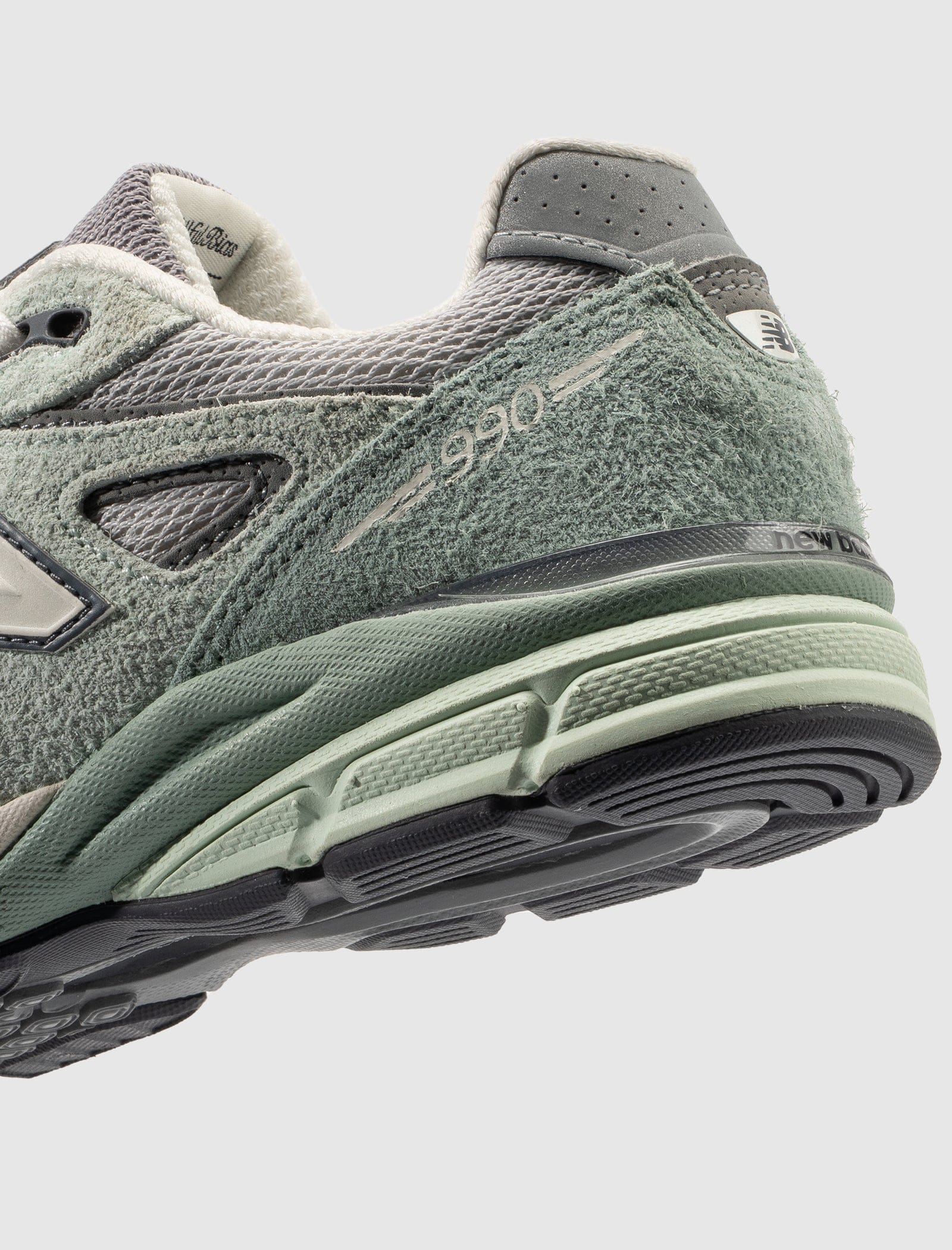 New Balance WILLFUL BIAS FOR THE WHITAKER GROUP LITTLE KIDS 990v4