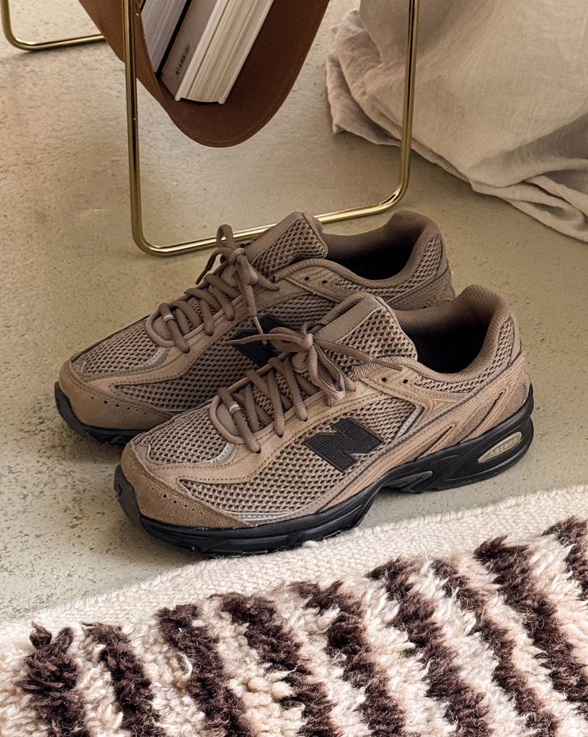 New Balance 509