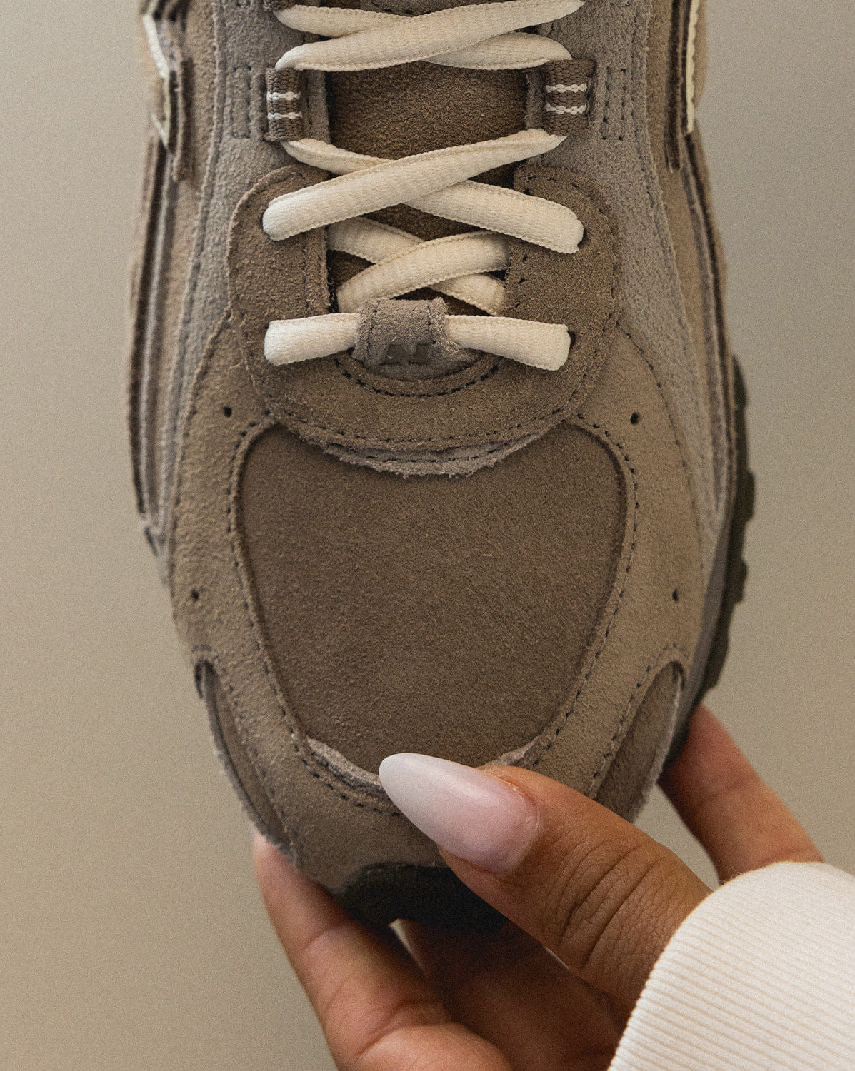 New Balance 204 l
