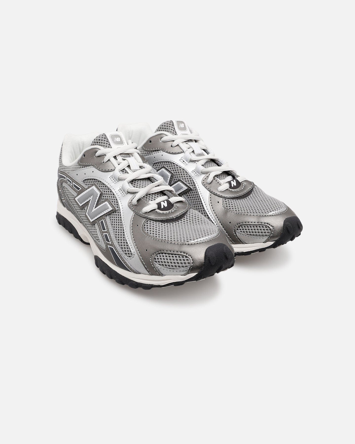 New Balance 204 Dark Silver