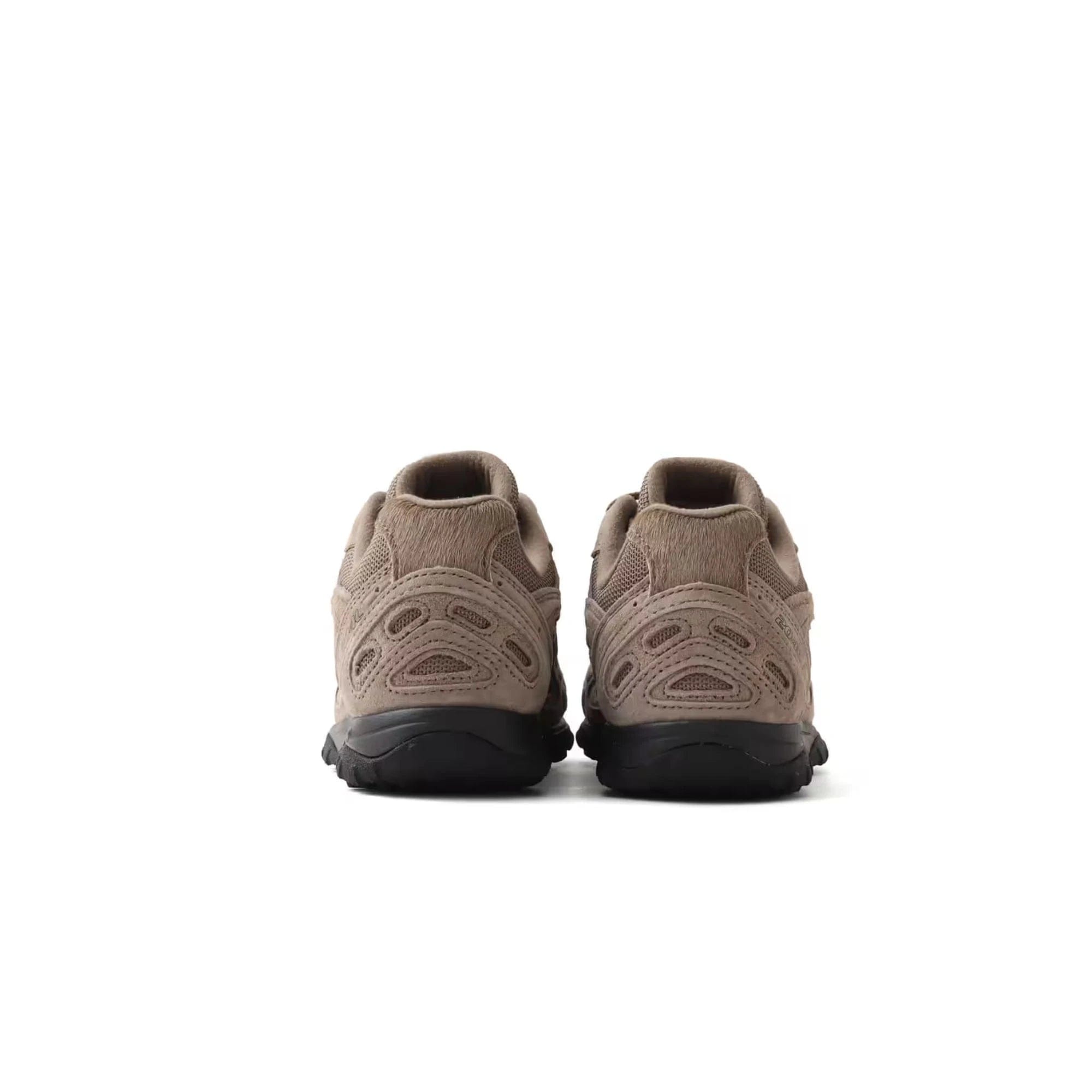 New Balance 204 l Year of the Horse Tan (2026)
