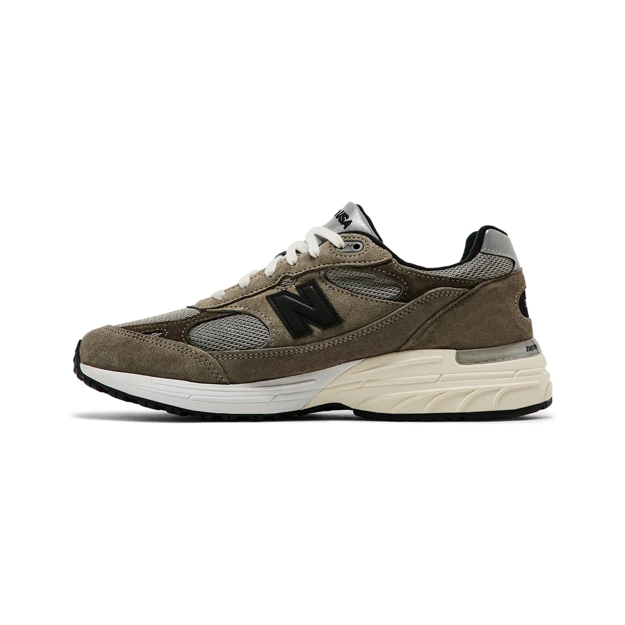 New Balance 993 MiUSA JJJJound Military Urban Grey Angora (2024)
